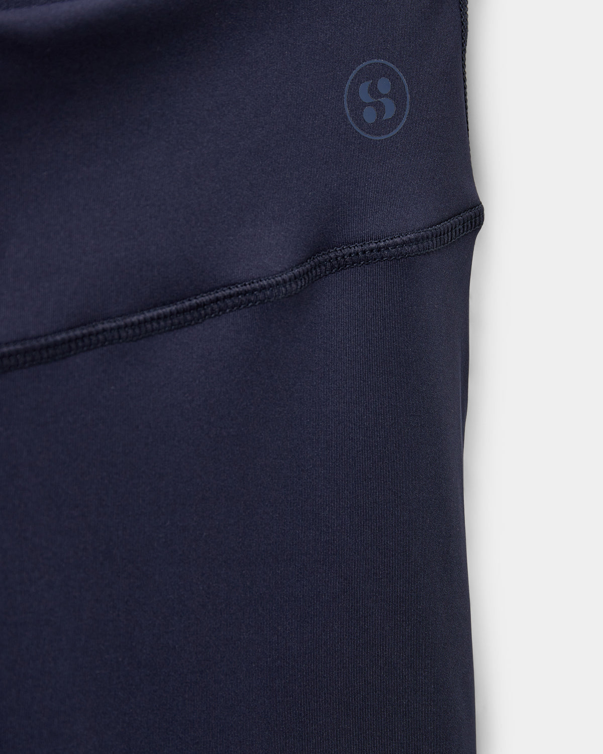 sofie-schnoor-sport-avalinasw-leggings-navy-schnelltrocknend image 3