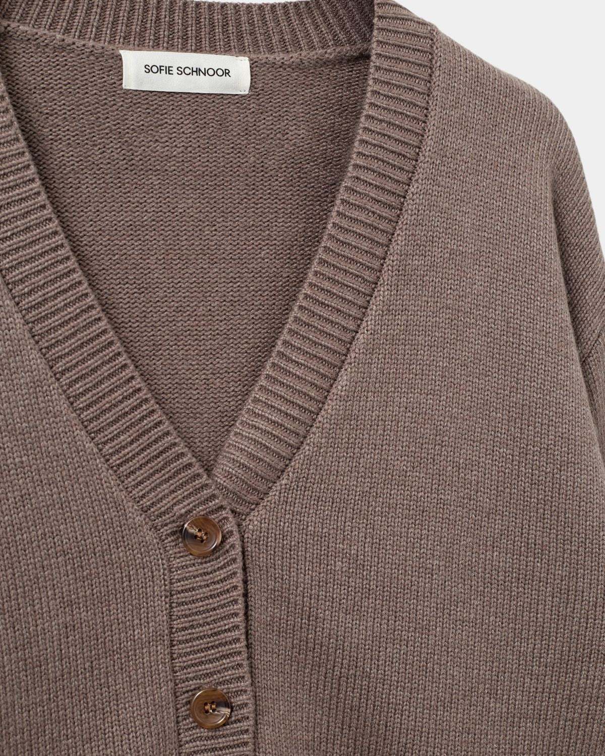 sofie-schnoor-women-levasw-snos540-cardigan-brown-fudge-kaschmir image 6