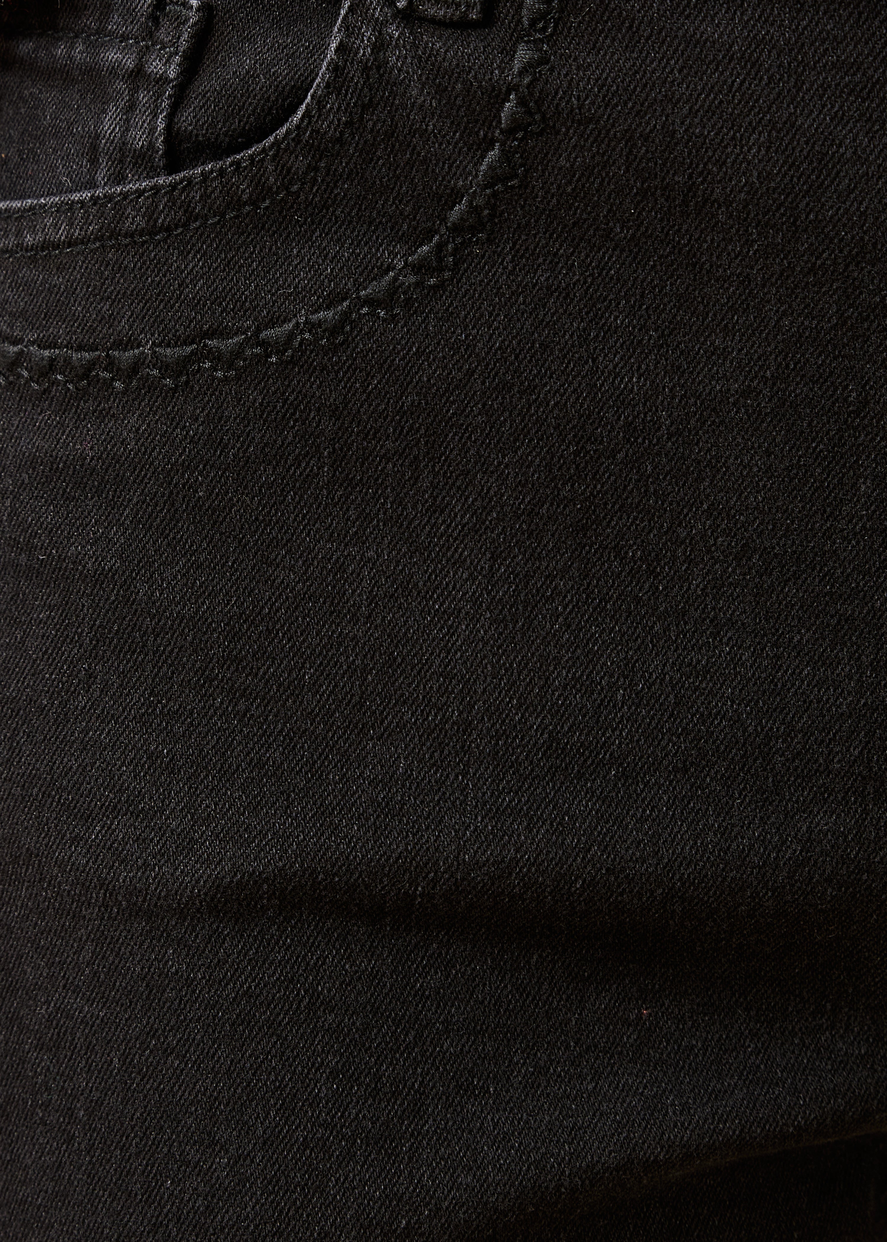 la-f-e-marabout-e-geralda-jeans-schwarz-slim-bio image 4