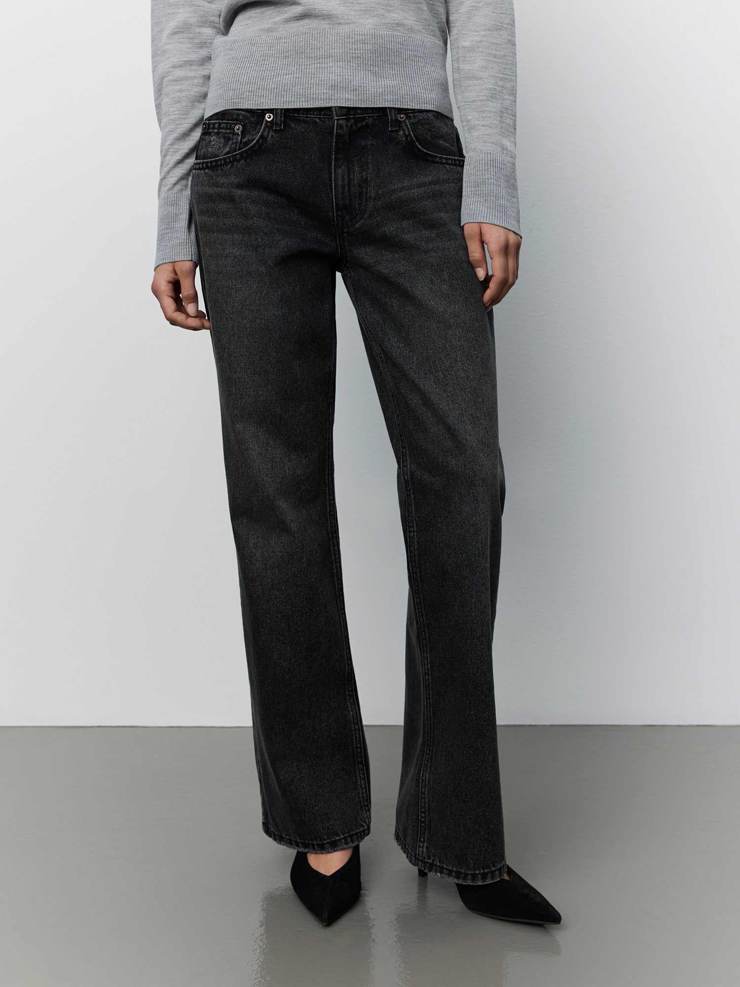 sofie-schnoor-women-riosw-jeans-mid-waist-schwarz-baumwolle image 5