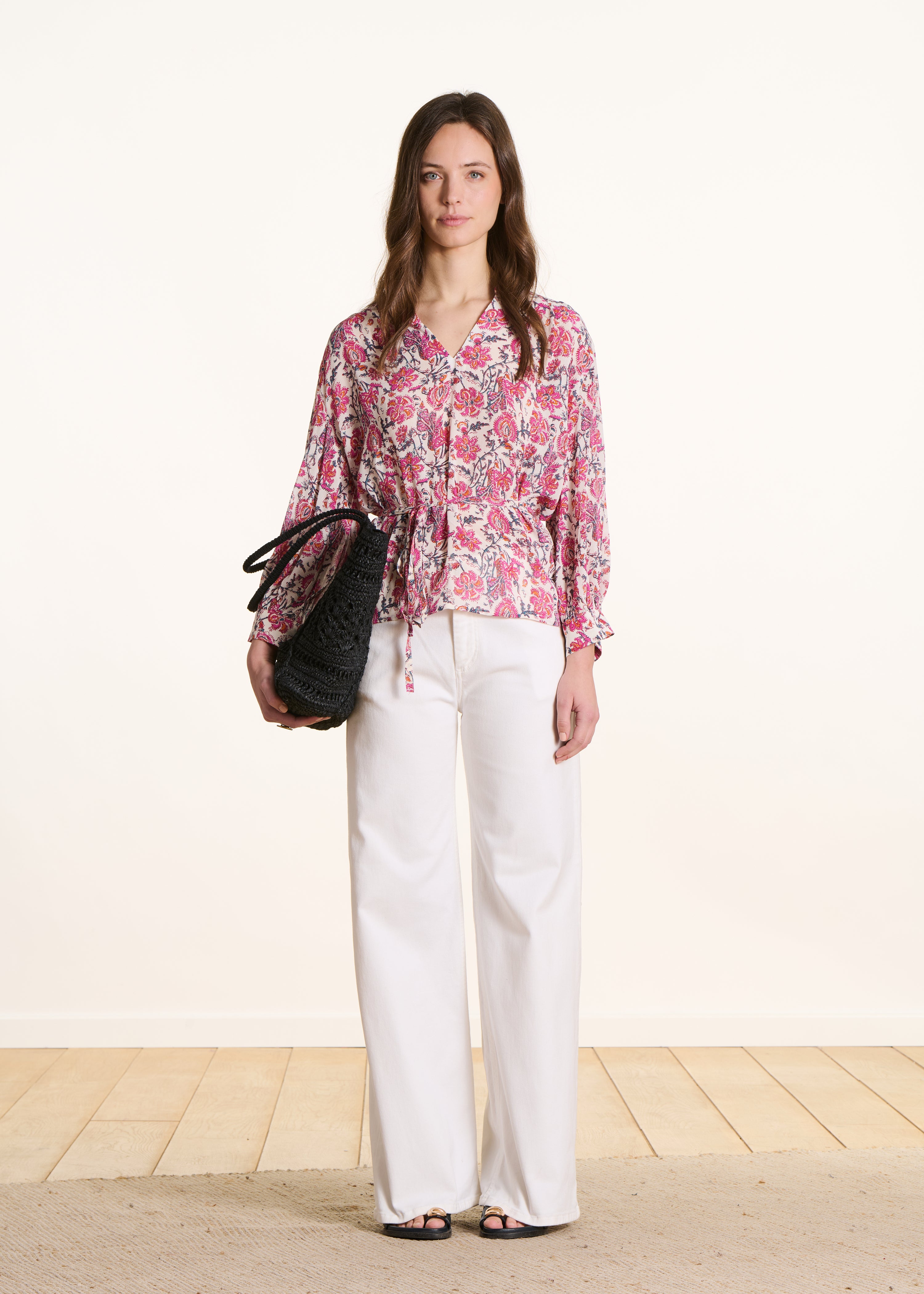 la-f-e-marabout-e-faenzi-top-rosa-blumen-langarm-g-rtel image 2