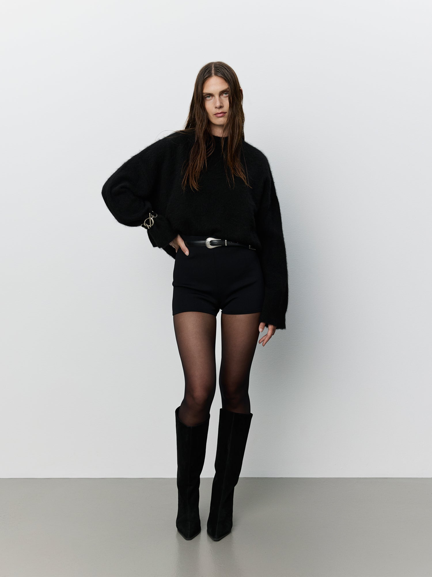 sofie-schnoor-yokasw-yakwolle-pullover-schwarz-icon-023 image 2