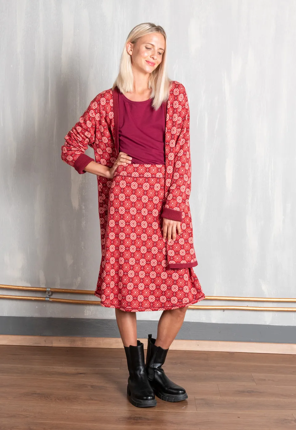 moshiki-nandala-skirt-a-linien-rock-blumen-60-cm-bio image 1