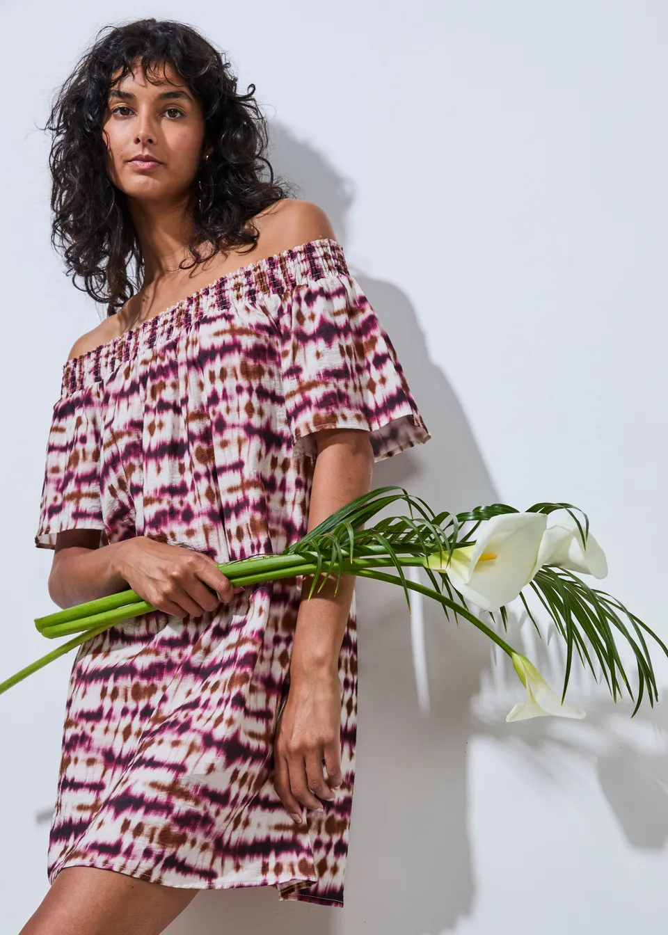 la-f-e-marabout-e-kleid-bordeaux-tie-dye-schulterfrei-34-46 image 1