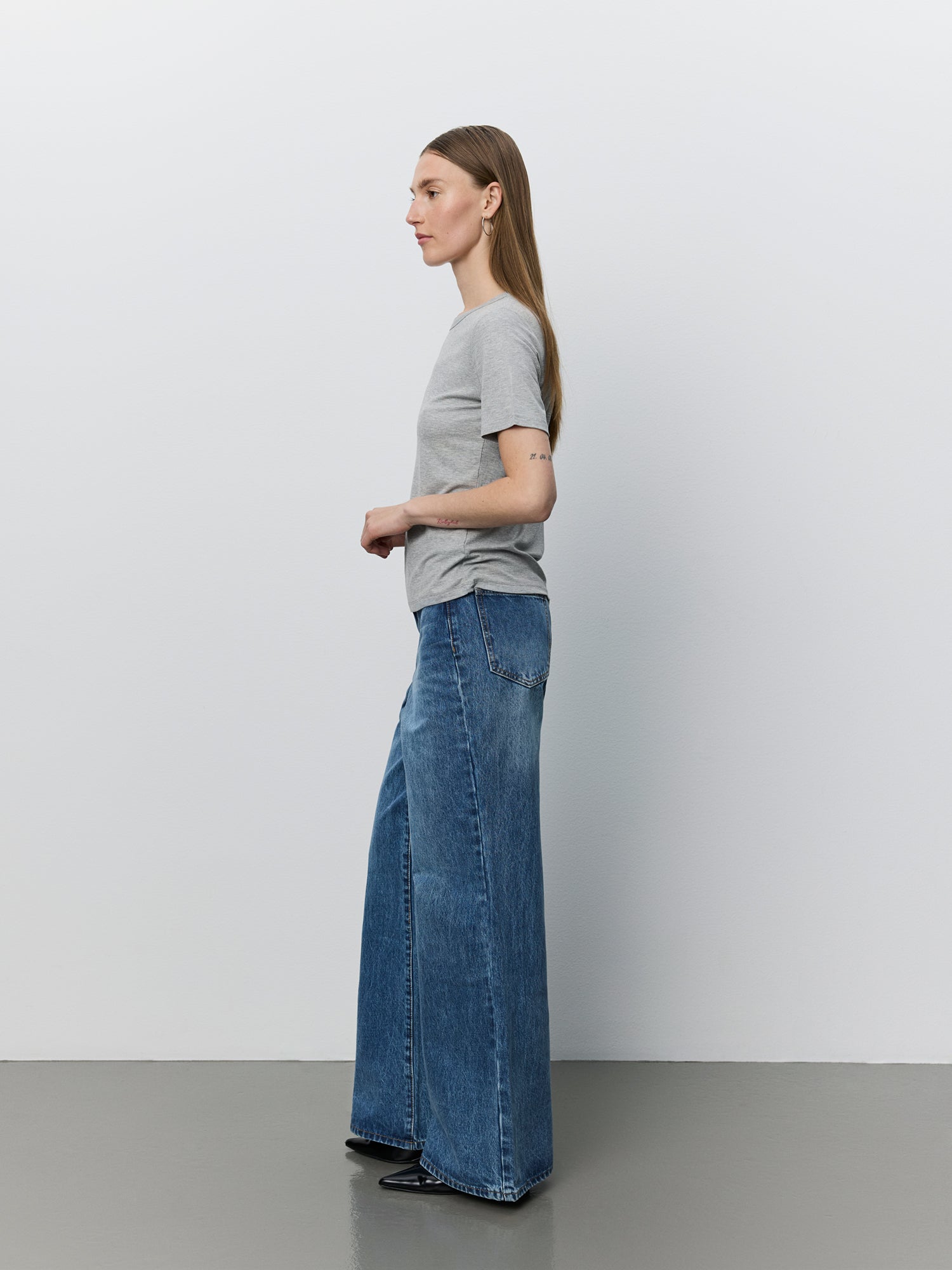 sofie-schnoor-women-natalia-t-shirt-grau-mel-kurzarm image 3