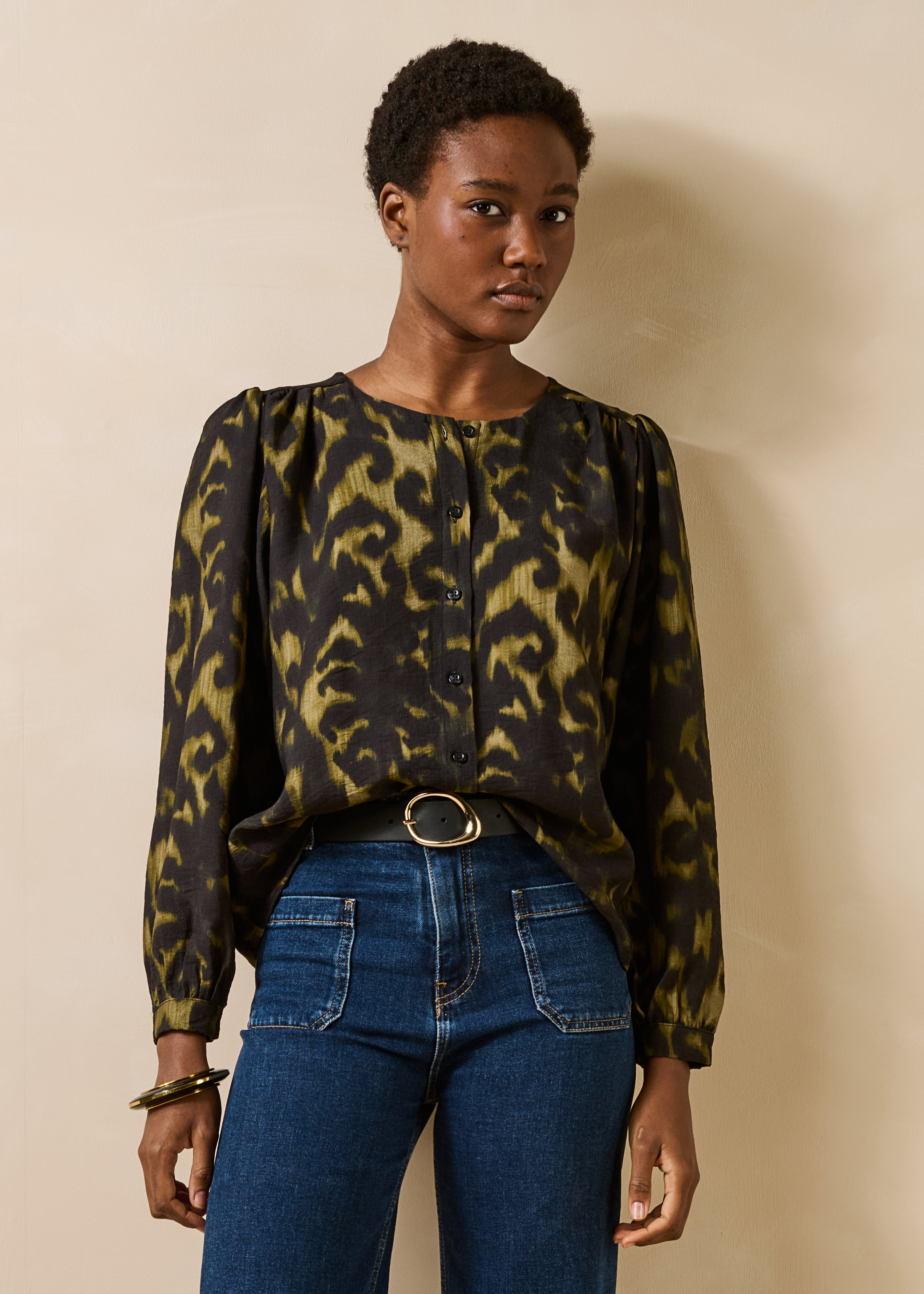 la-f-e-marabout-e-rilana-bluse-kaki-viskose-cr-pe-langarm image 1