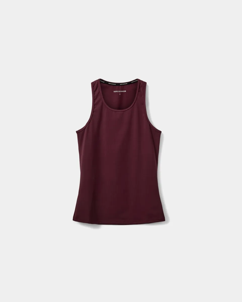 sofie-schnoor-sport-janetspo-top-burgundy-slimfit image 1