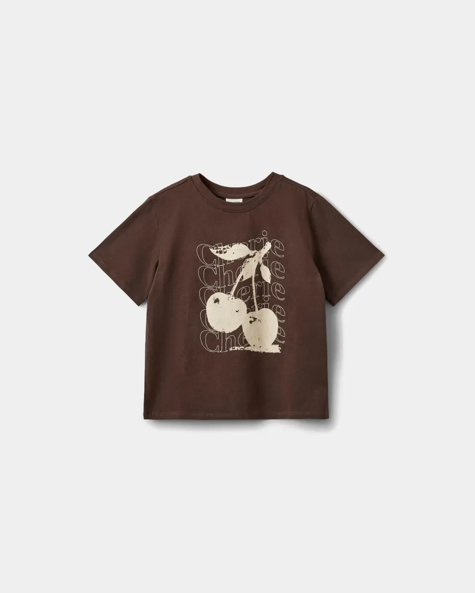 sofie-schnoor-young-zenasy-t-shirt-brown-kirschprint image 1