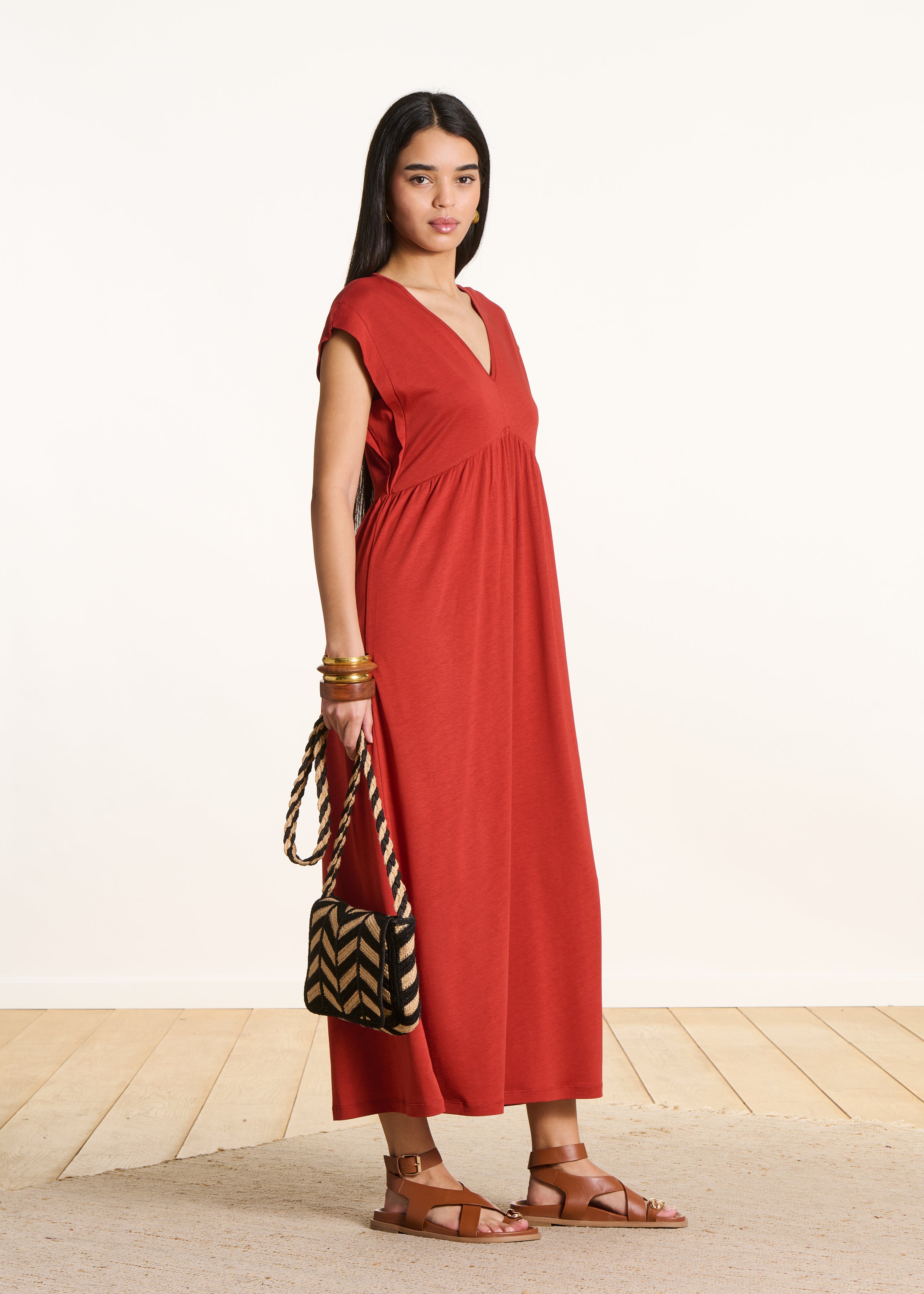 la-f-e-marabout-e-drazic-midikleid-rot-v-ausschnitt-lyocell image 2