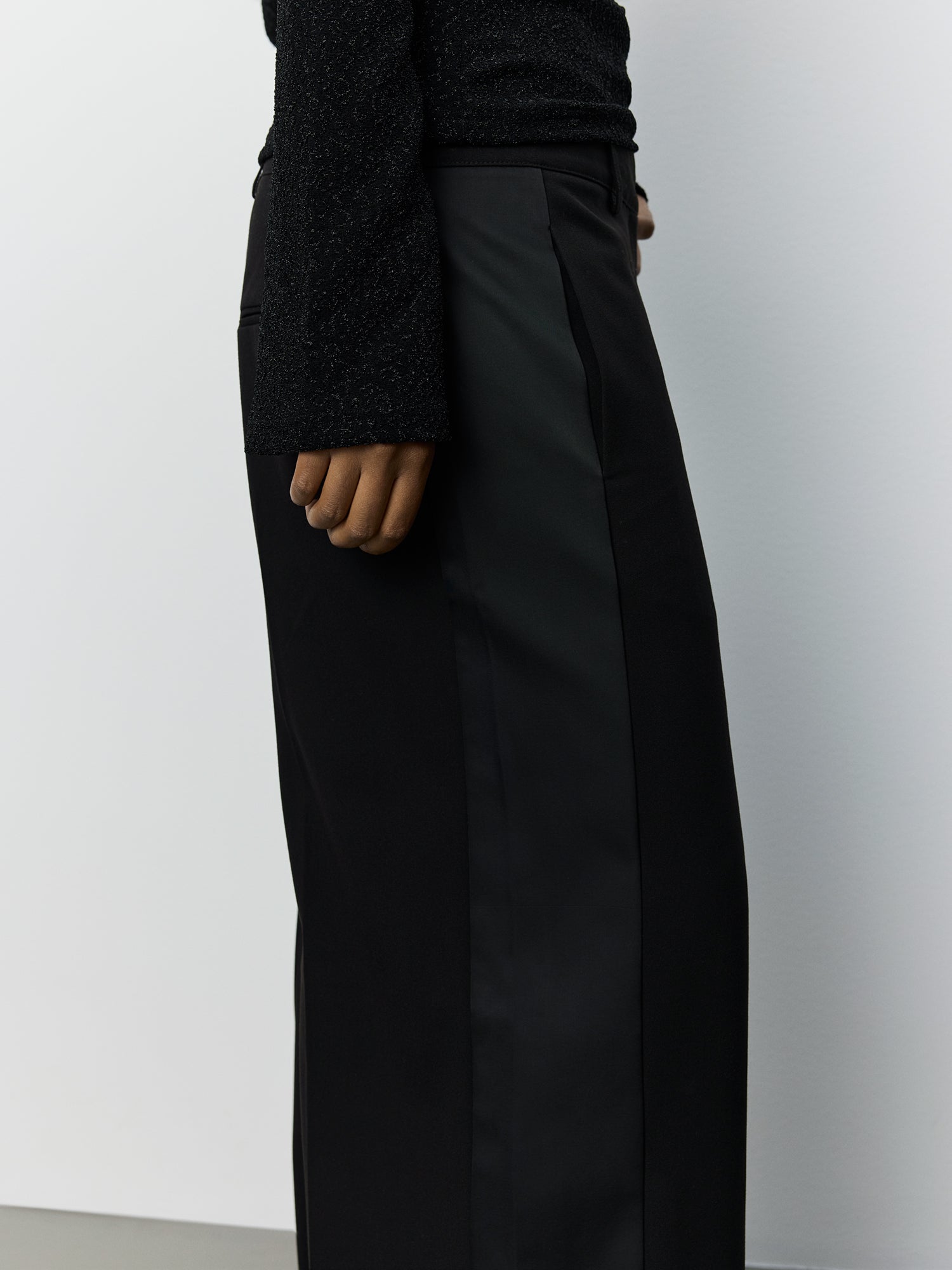 sofie-schnoor-women-alikasw-anzughose-schwarz-satin image 6