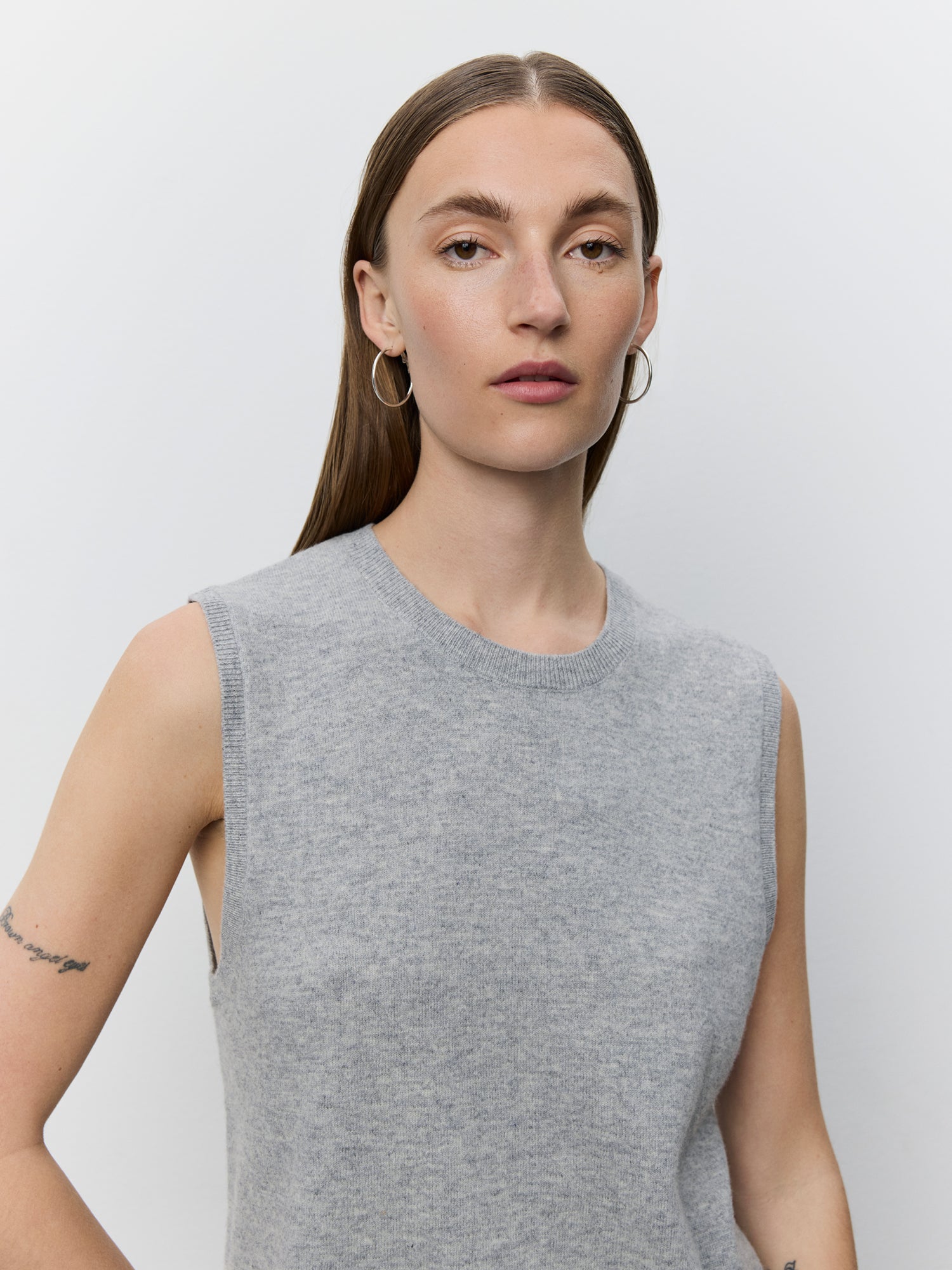 sofie-schnoor-women-karlisw-weste-grau-melange-wolle image 5