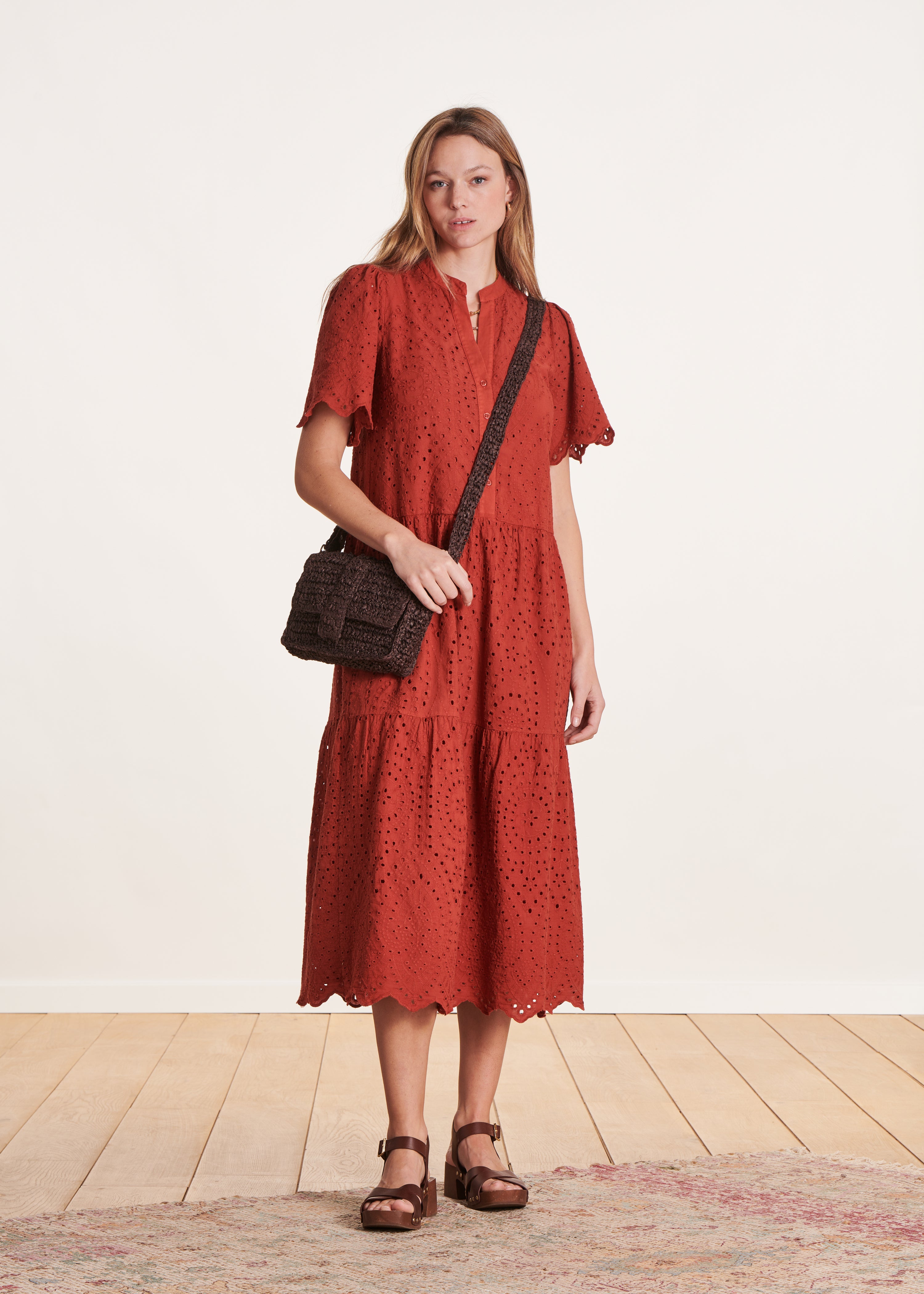la-f-e-marabout-e-verona-kleid-terracotta-broderie-lang image 1