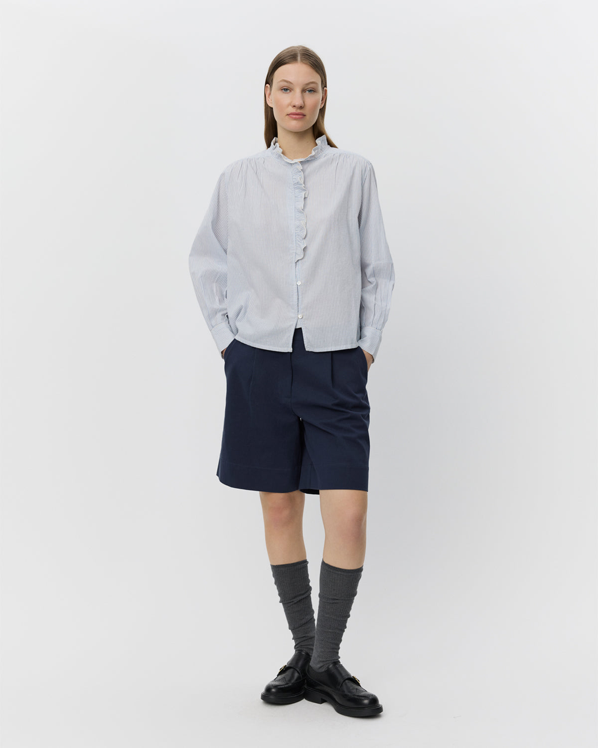 sofie-schnoor-ednasw-shirt-hellblau-gestreift-baumwolle image 2