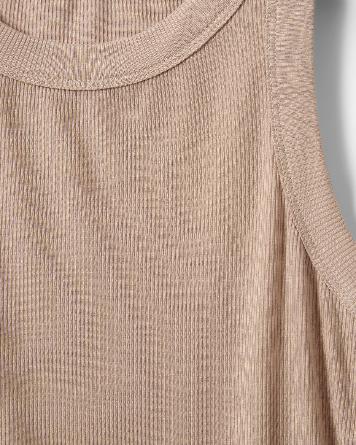 sofie-schnoor-women-julliesw-top-beige-viskose-rollkragen image 6