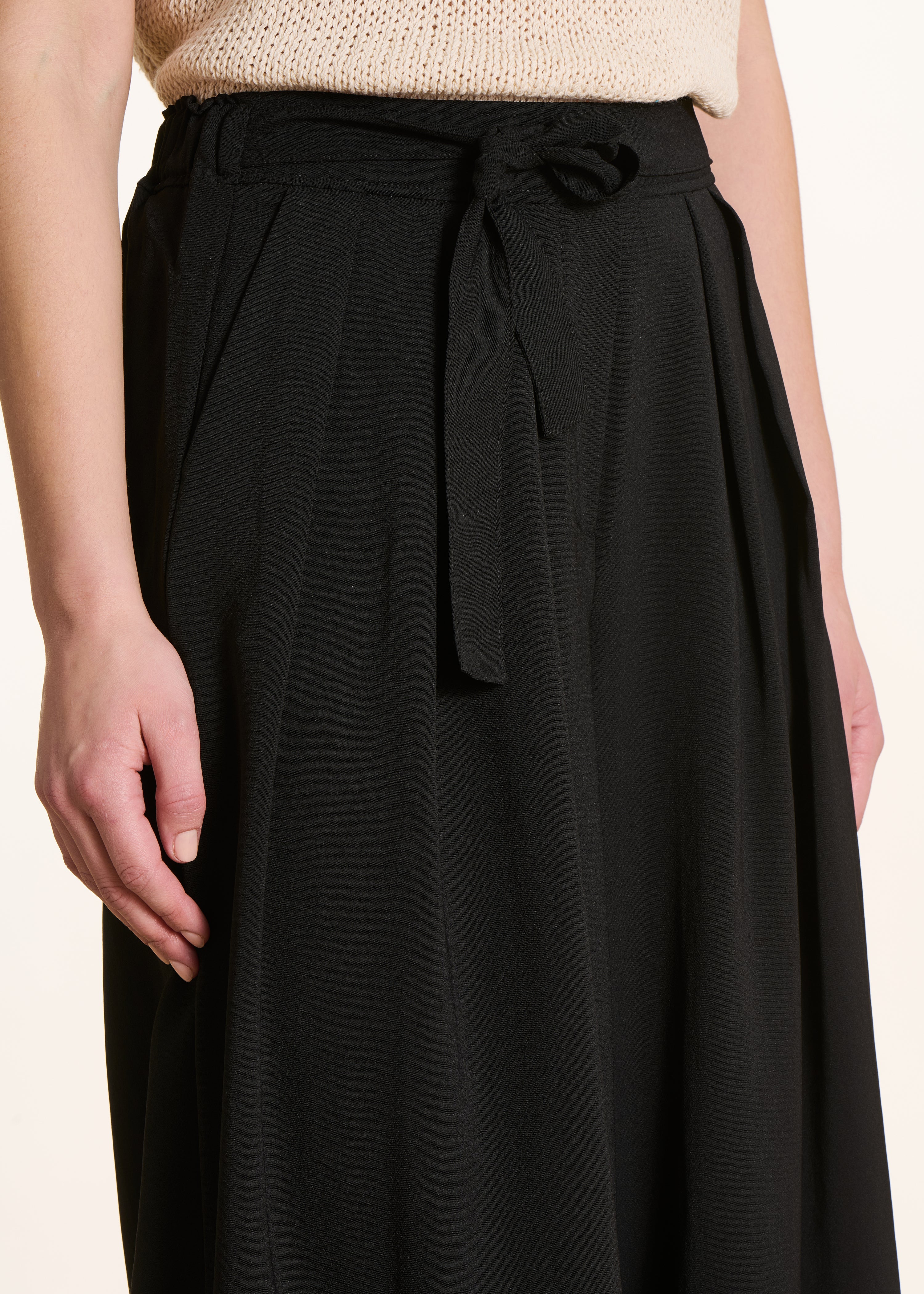 la-f-e-marabout-e-espo-hose-schwarz-weit-bindeg-rtel image 5