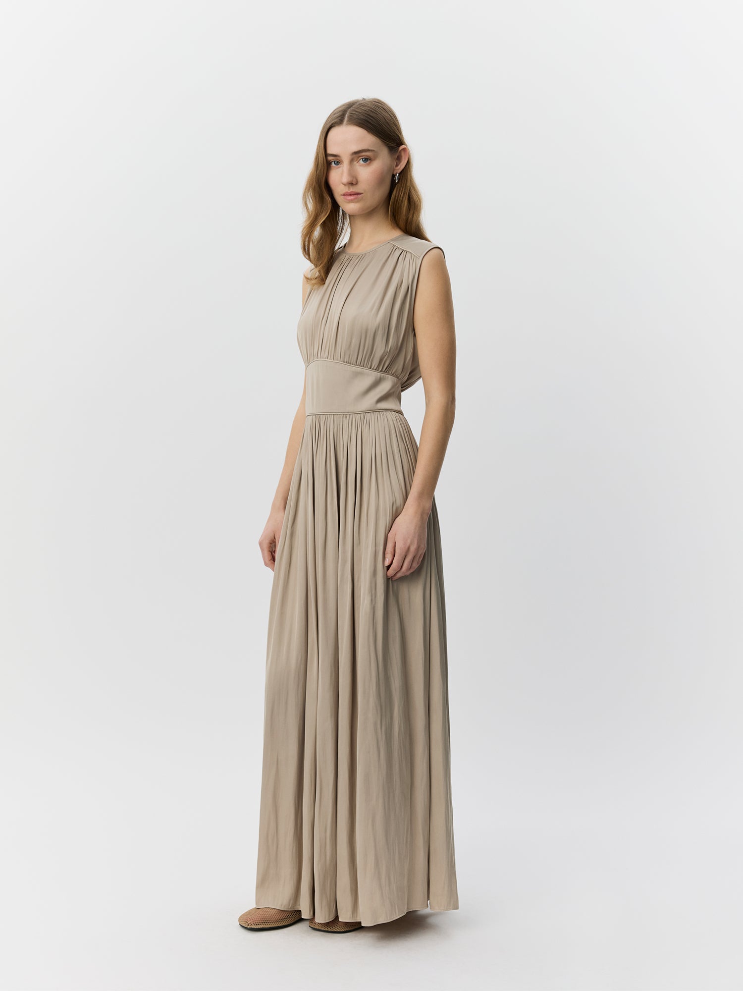 sofie-schnoor-women-linsw-maxikleid-feather-gray-lang image 3