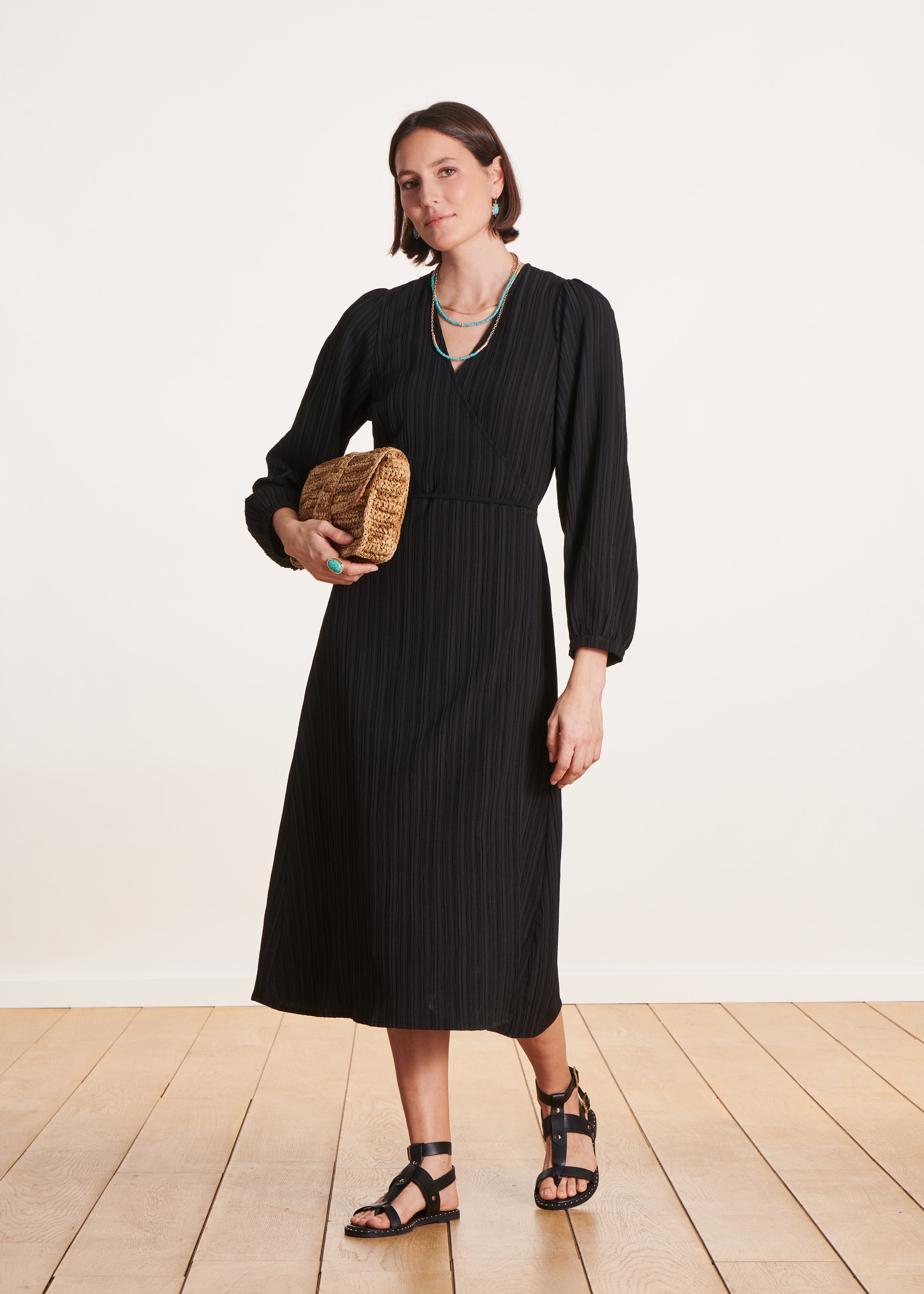 la-f-e-marabout-e-dadamo-wickelkleid-schwarz-lang image 1
