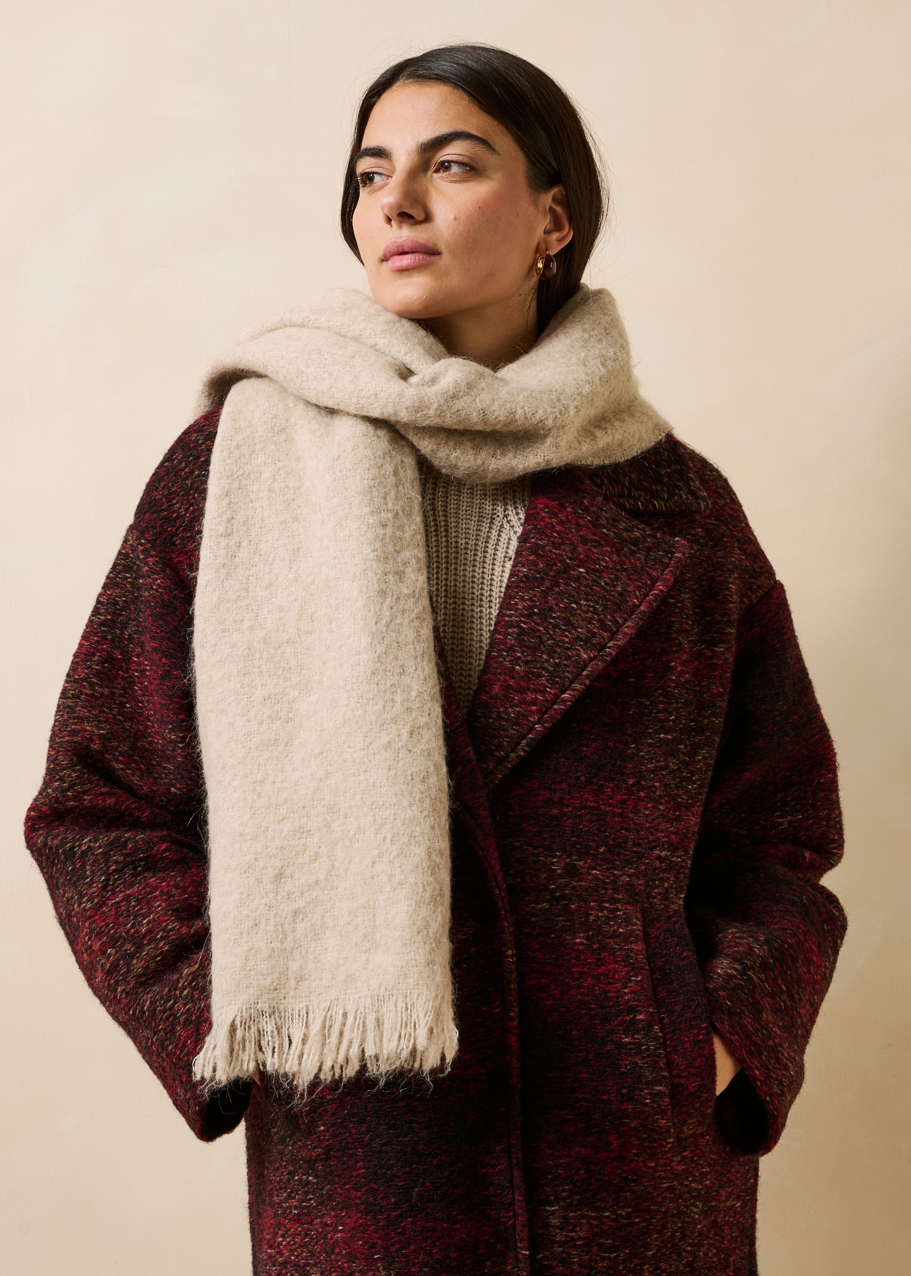 la-f-e-marabout-e-zlarina-schal-beige-mohair image 3