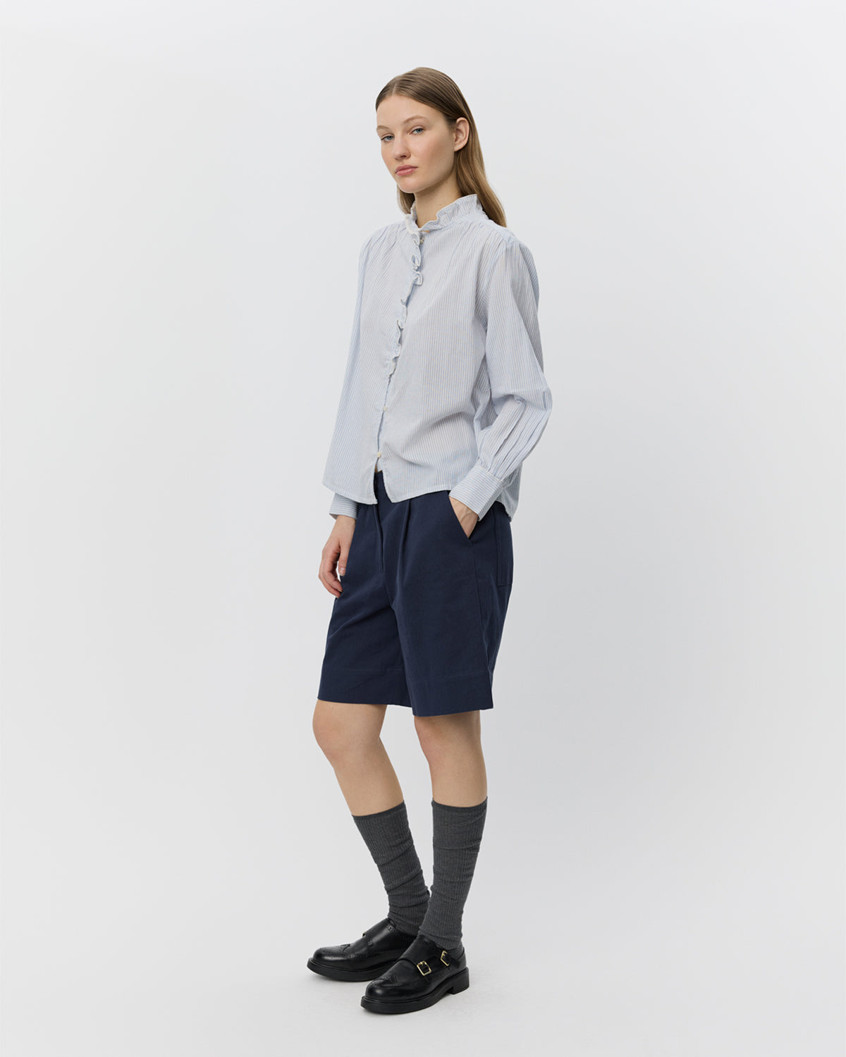 sofie-schnoor-ednasw-shirt-hellblau-gestreift-baumwolle image 3