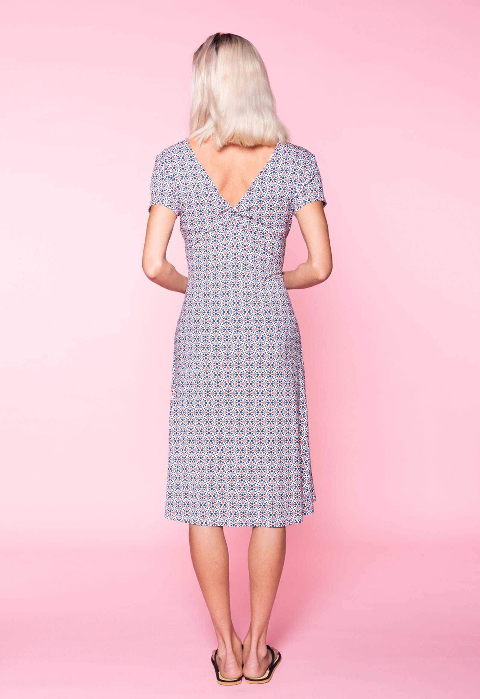 moshiki-s26-dress-v1-kurzarmkleid-bubble-fern-m-viskose image 3