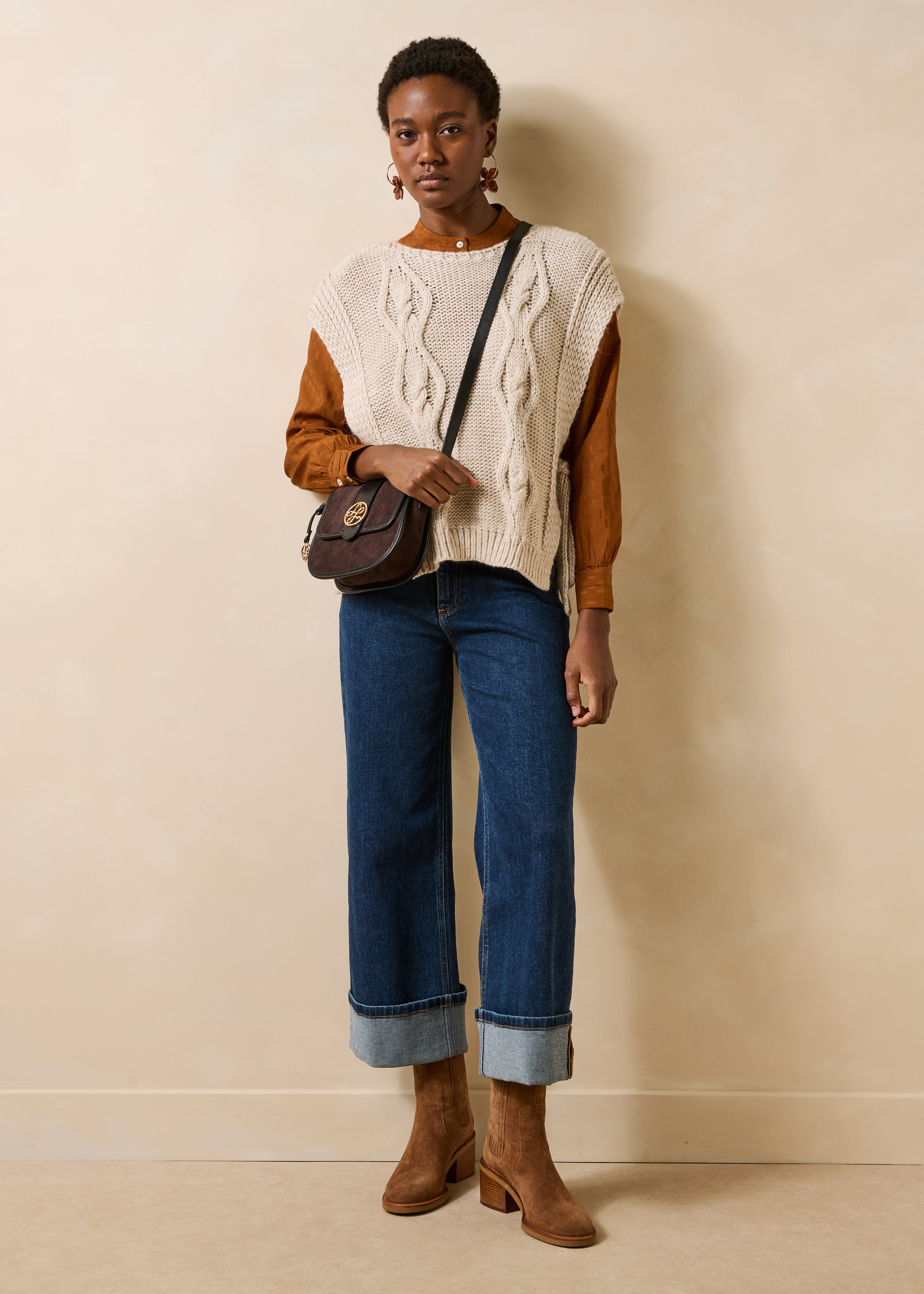 la-f-e-marabout-e-genri-strickpullover-beige-kurzarm image 2