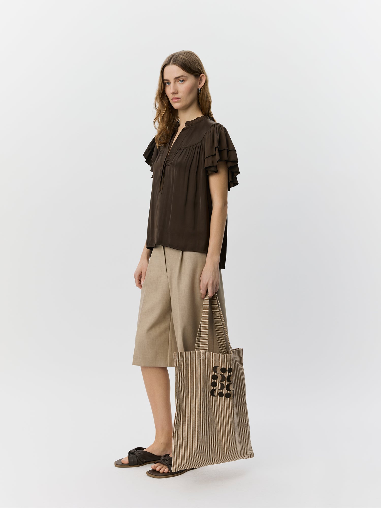 sofie-schnoor-women-lalilasw-r-schenbluse-braun-v-ausschnitt image 3