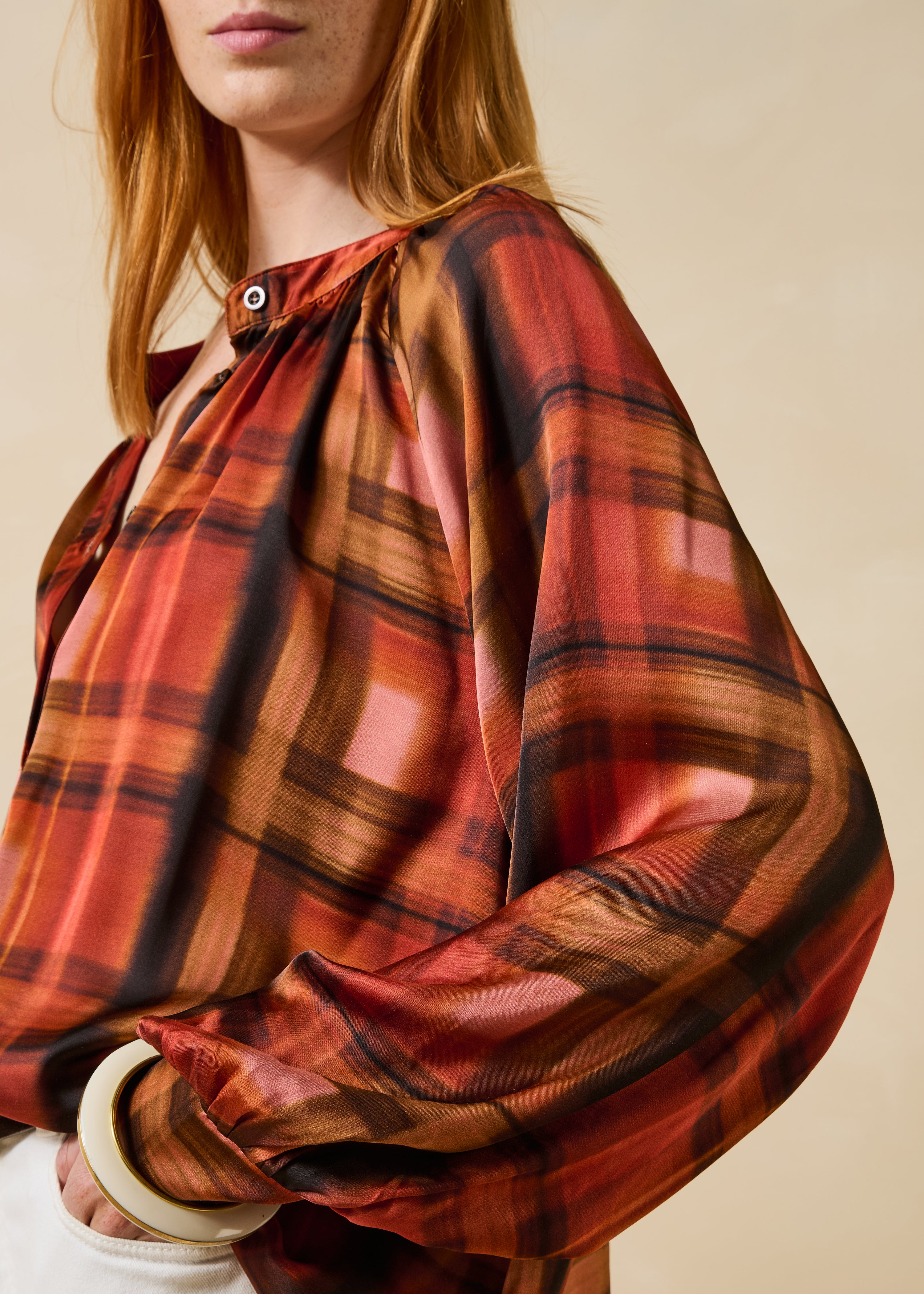 la-f-e-marabout-e-eji-top-terracotta-karo-satin-langarm image 5