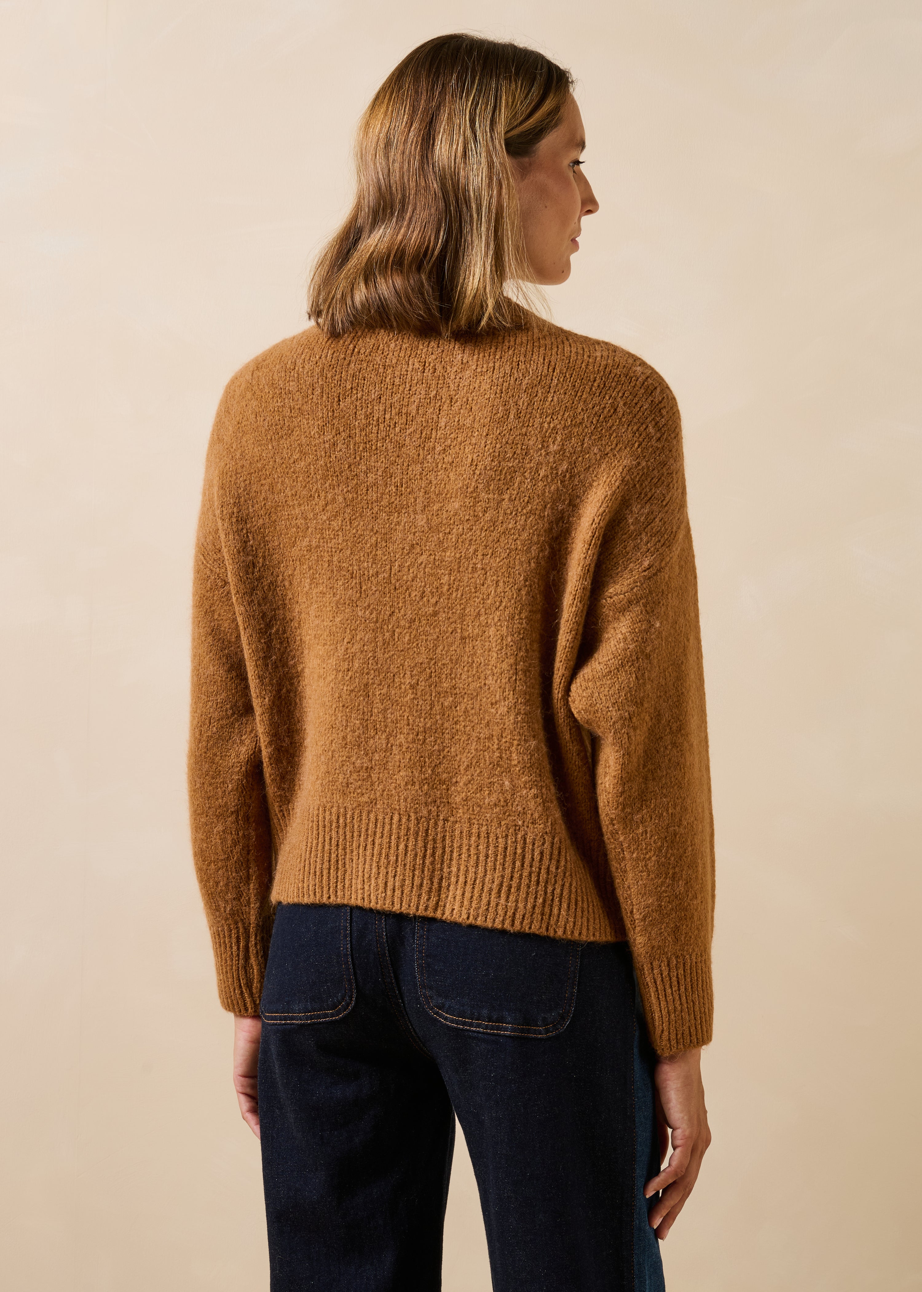 la-f-e-marabout-e-gity-pullover-camel-v-ausschnitt-alpaka image 3