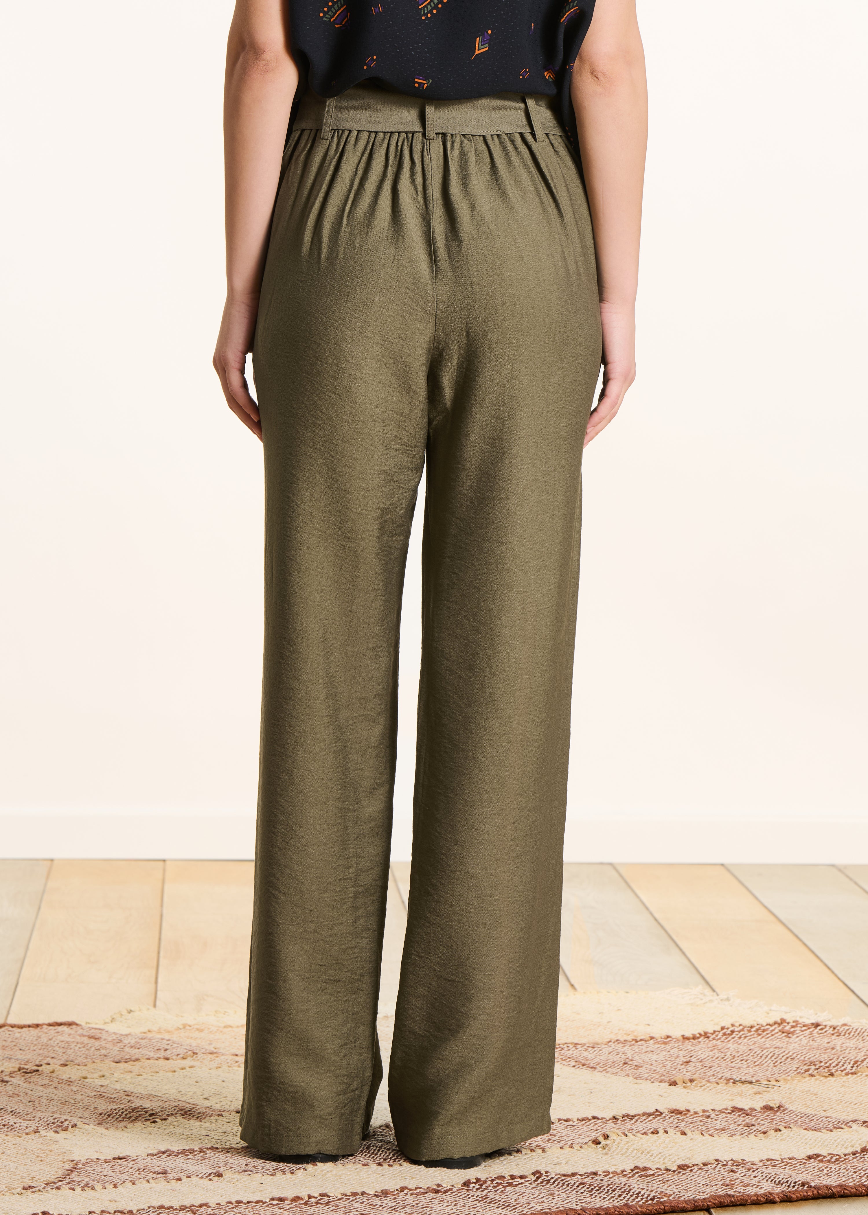 la-f-e-marabout-e-vetea-hose-khaki-damenhose-mit-g-rtel image 3