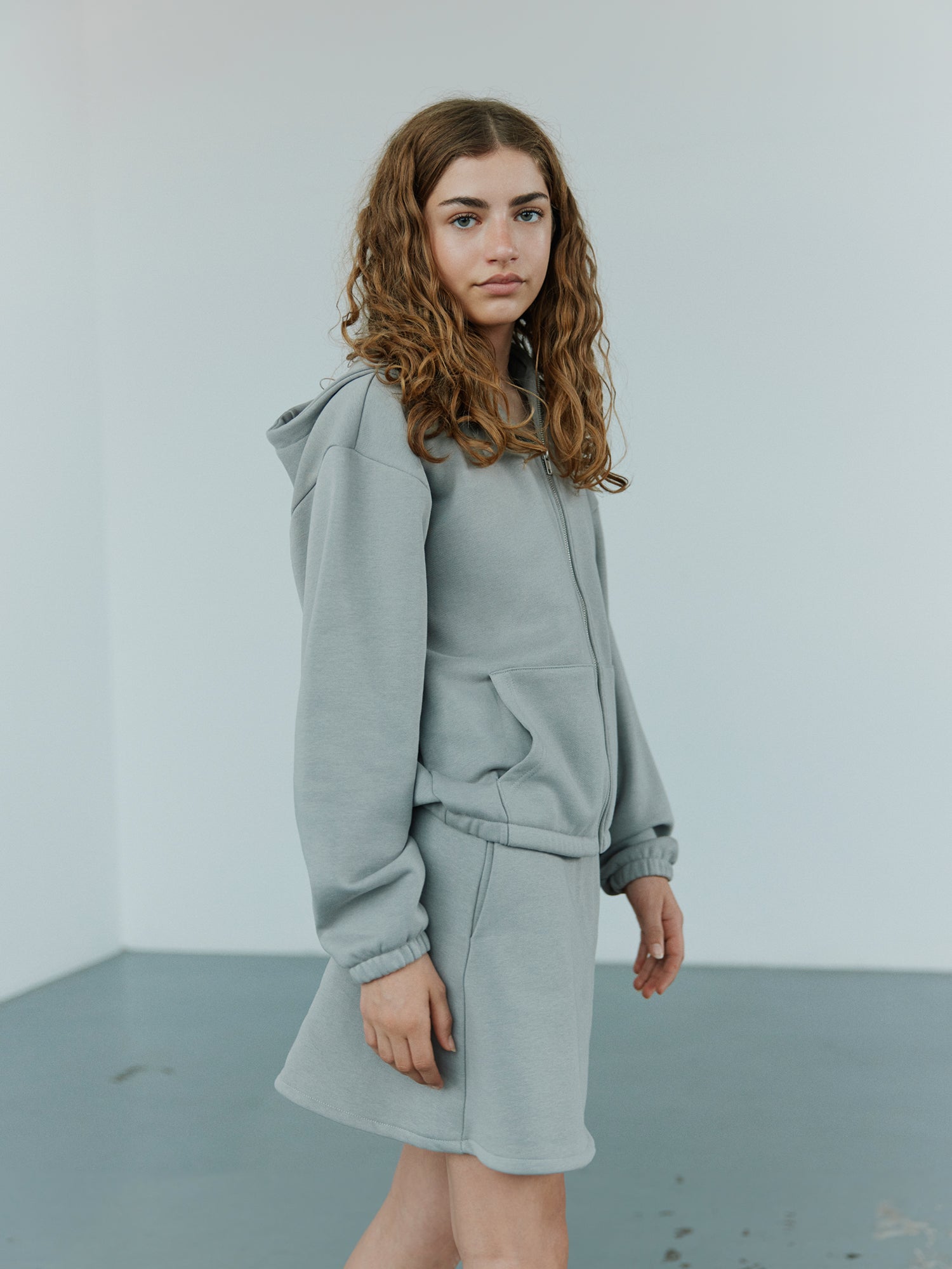 sofie-schnoor-young-jessicasy-rock-stone-grey image 2