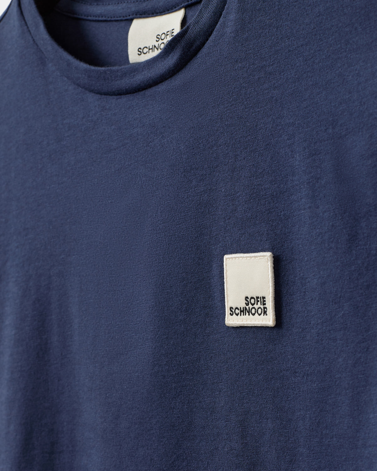 sofie-schnoor-young-verasy-t-shirt-navy-blue-baumwolle image 3