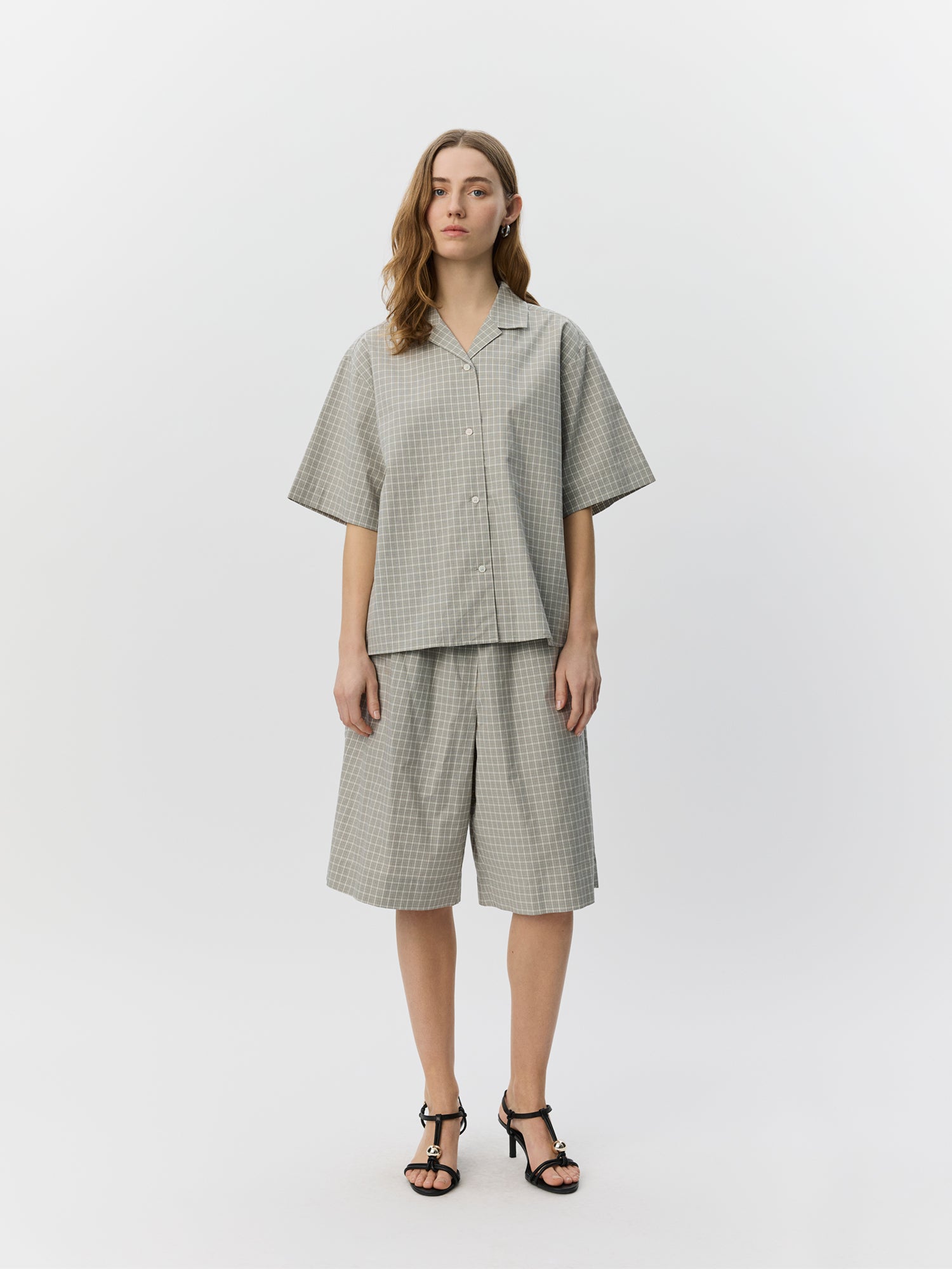 sofie-schnoor-women-mavissw-hemd-grau-kariert-kurzarm image 2