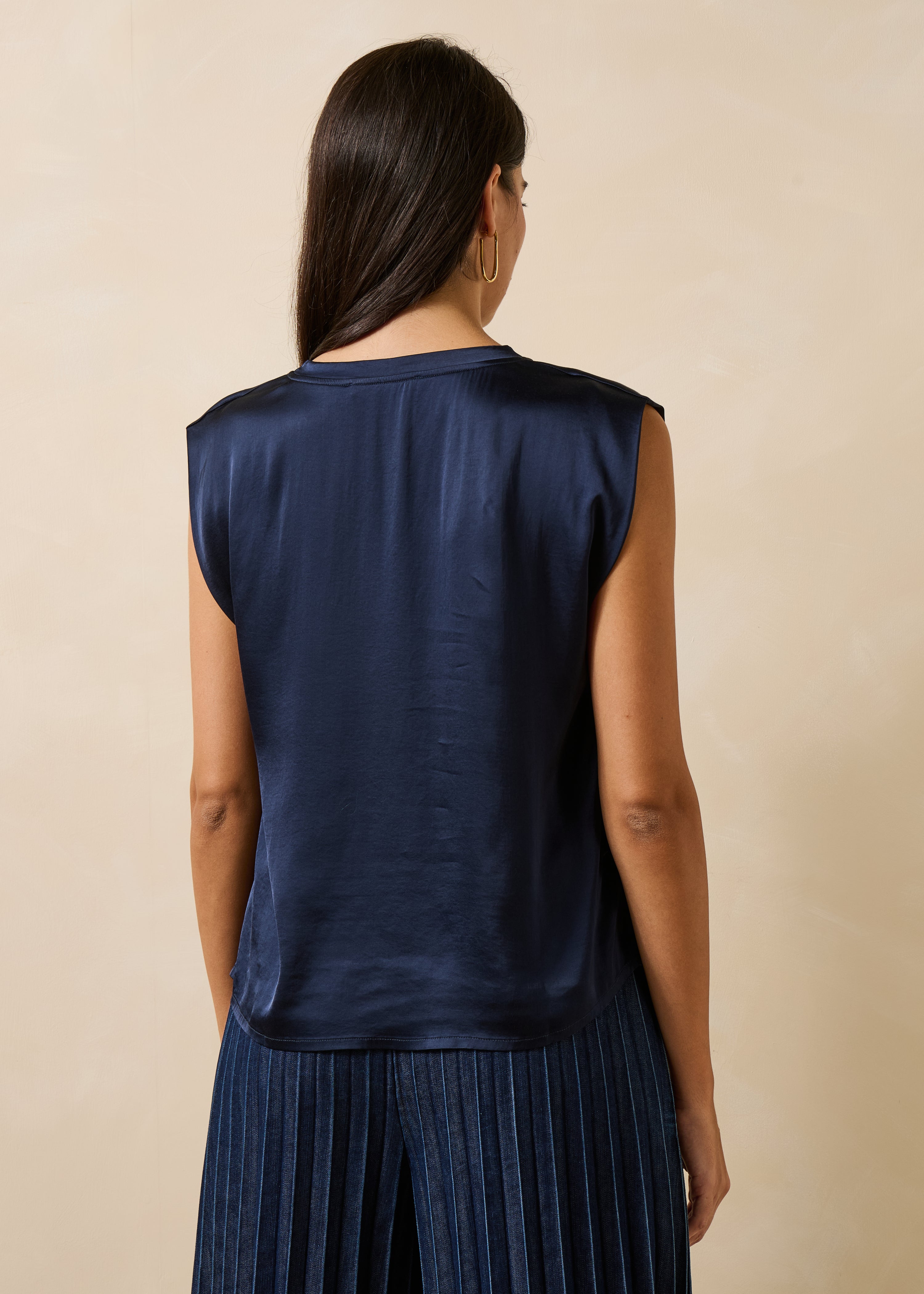 la-f-e-marabout-e-garlis-satin-top-tintenblau-rmellos image 3