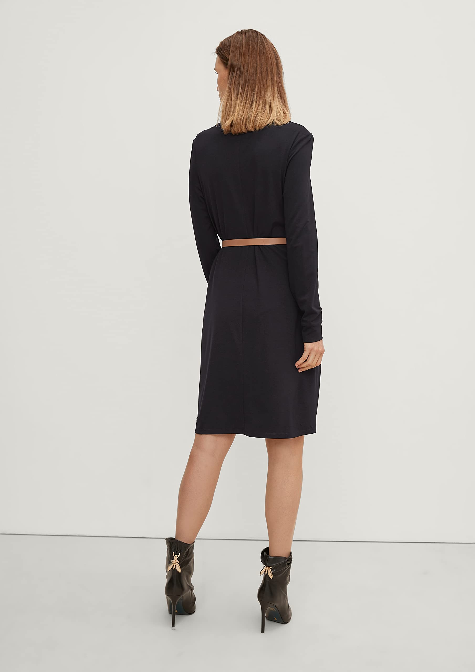comma-kurz-kleid-damen-kleid-mit-stilkontrast image 7