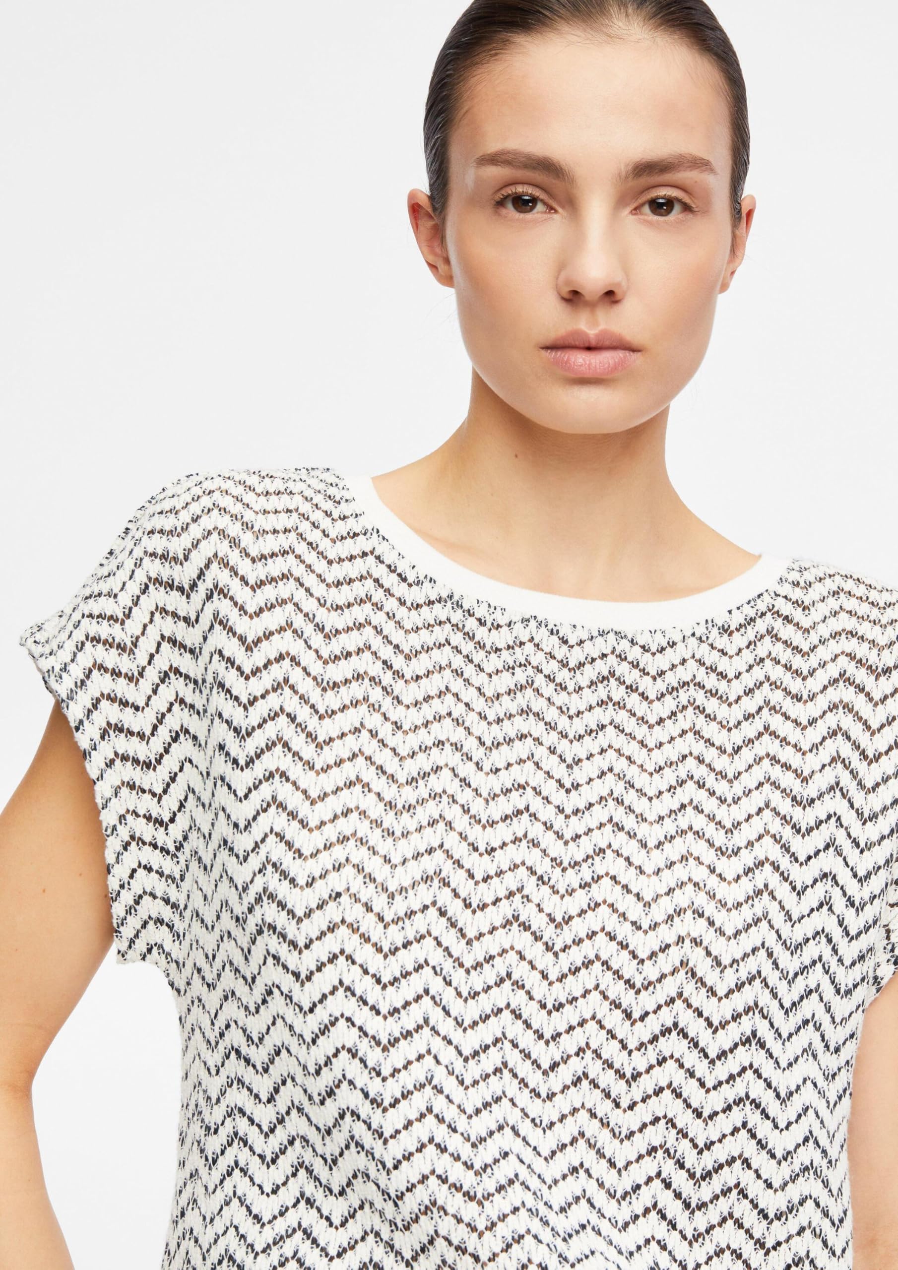 comma-sweatshirt-relaxed-fit-gr-48-rundhals-ajour image 4