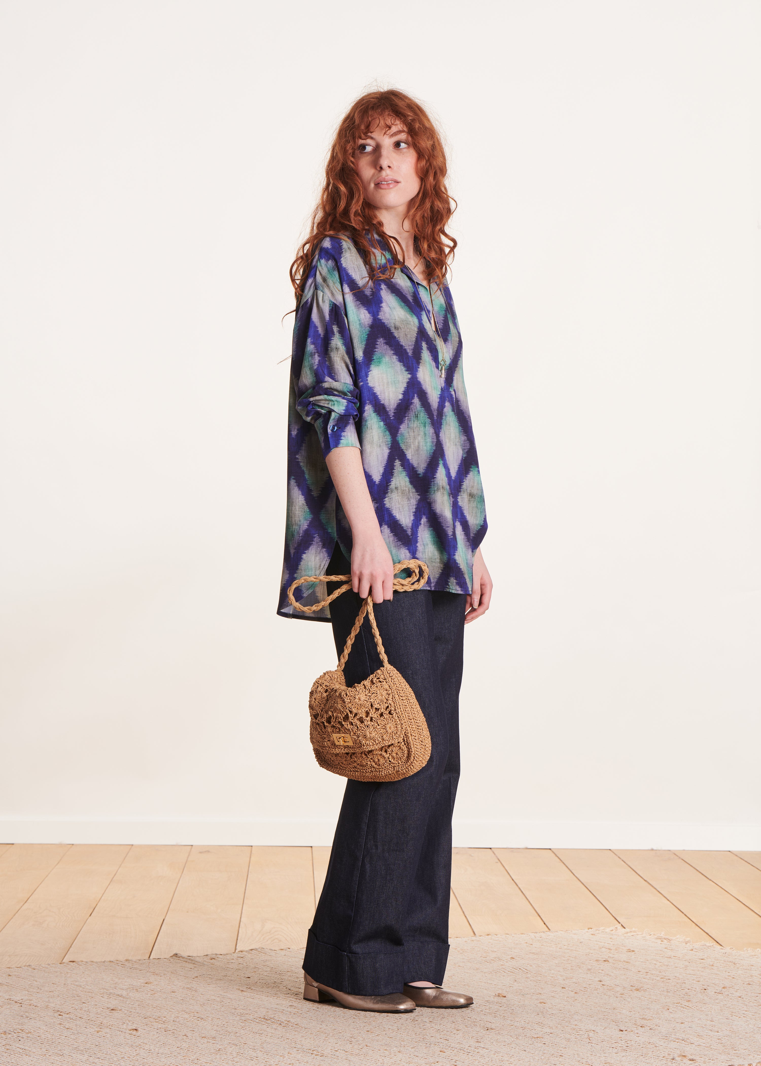 la-f-e-marabout-e-zaima-top-oversize-blau-print image 2