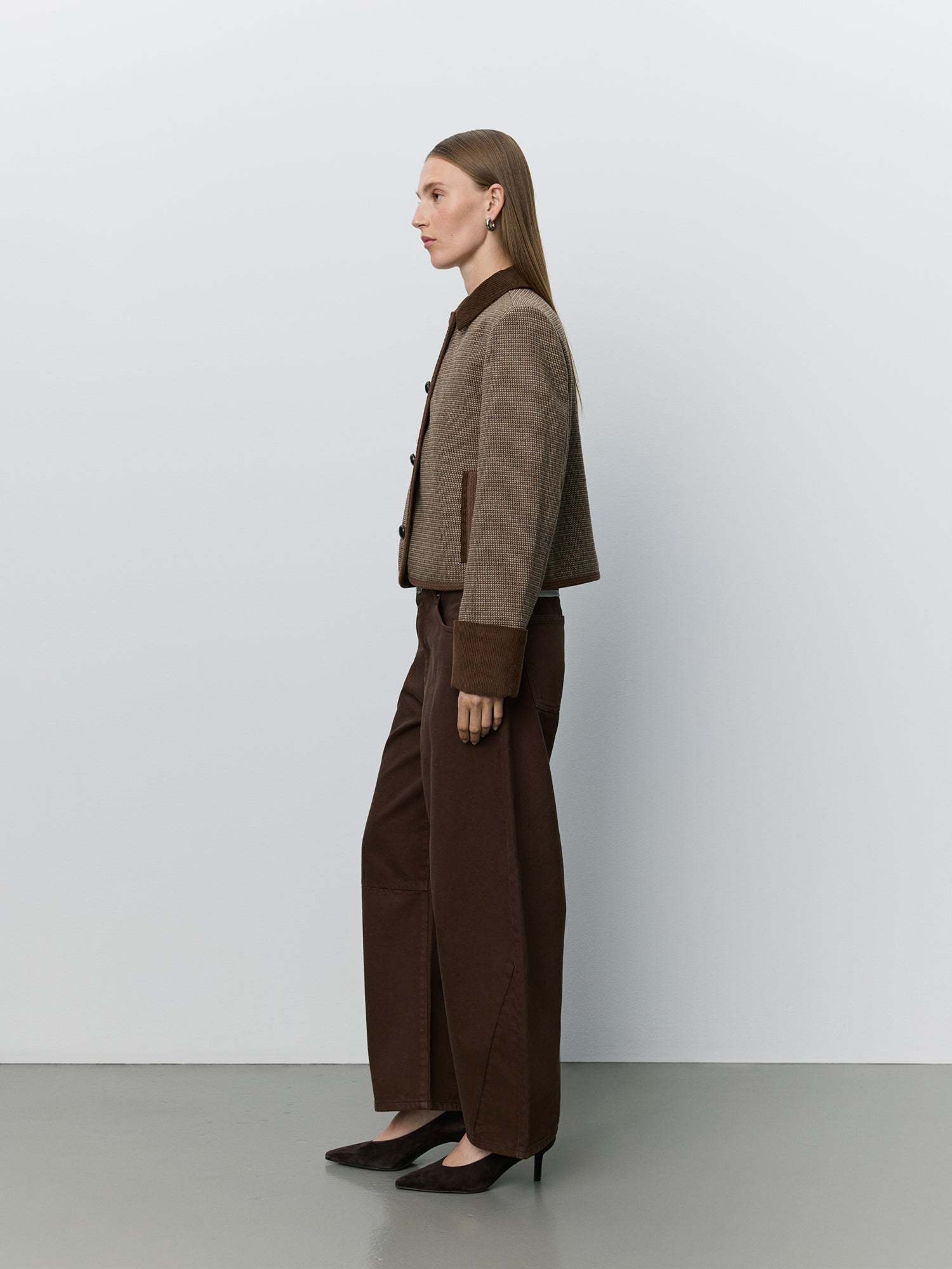 sofie-schnoor-women-kamikkasw-kurzblazer-brown-check-wolle image 3