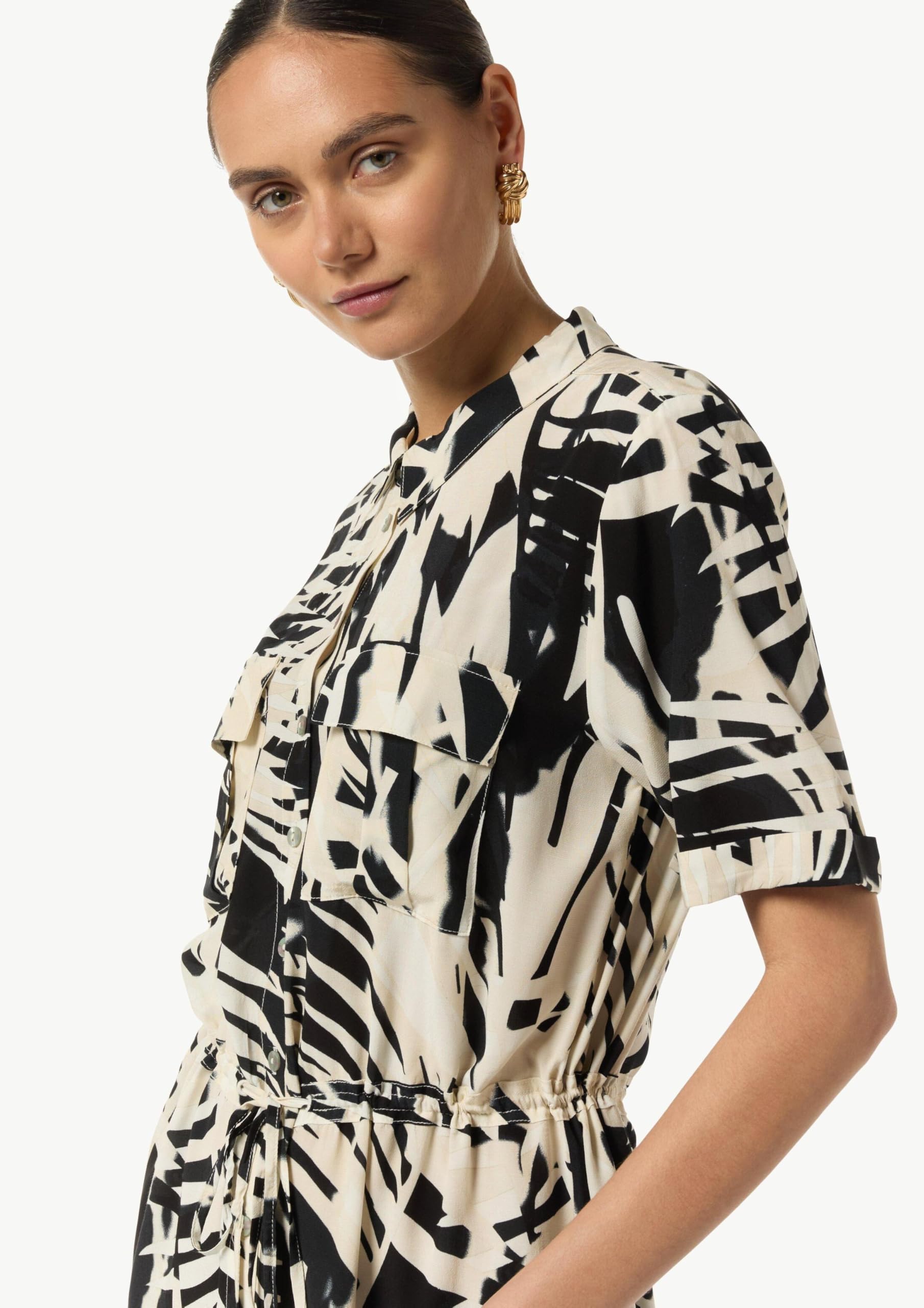 comma-kleid-mit-knopfleiste-hemdkragen-blusenkleid-40-schwarz image 4