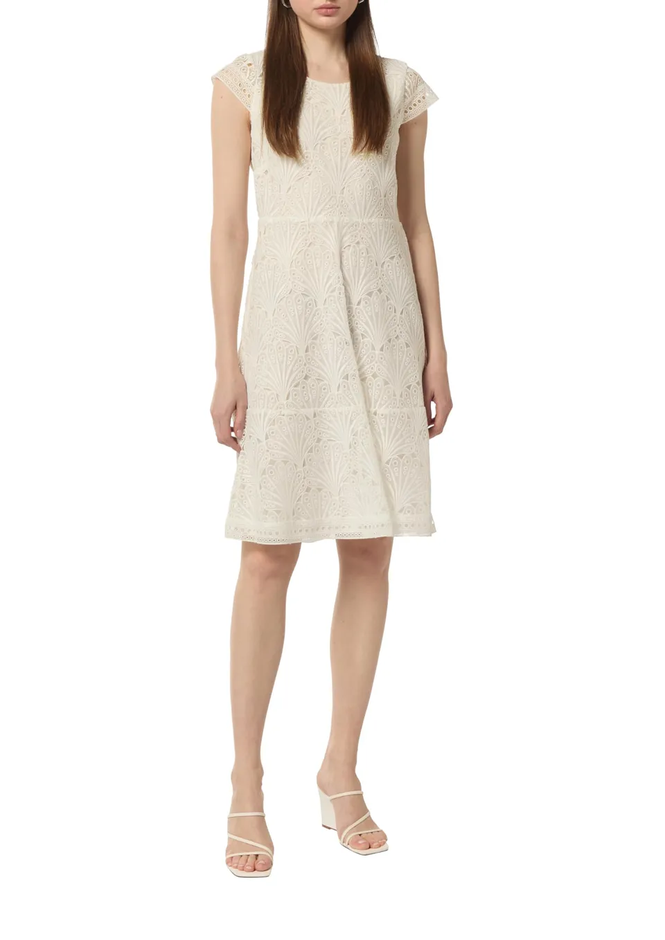 comma-kleid-2148533-lochstickerei-wei-damenkleid image 1
