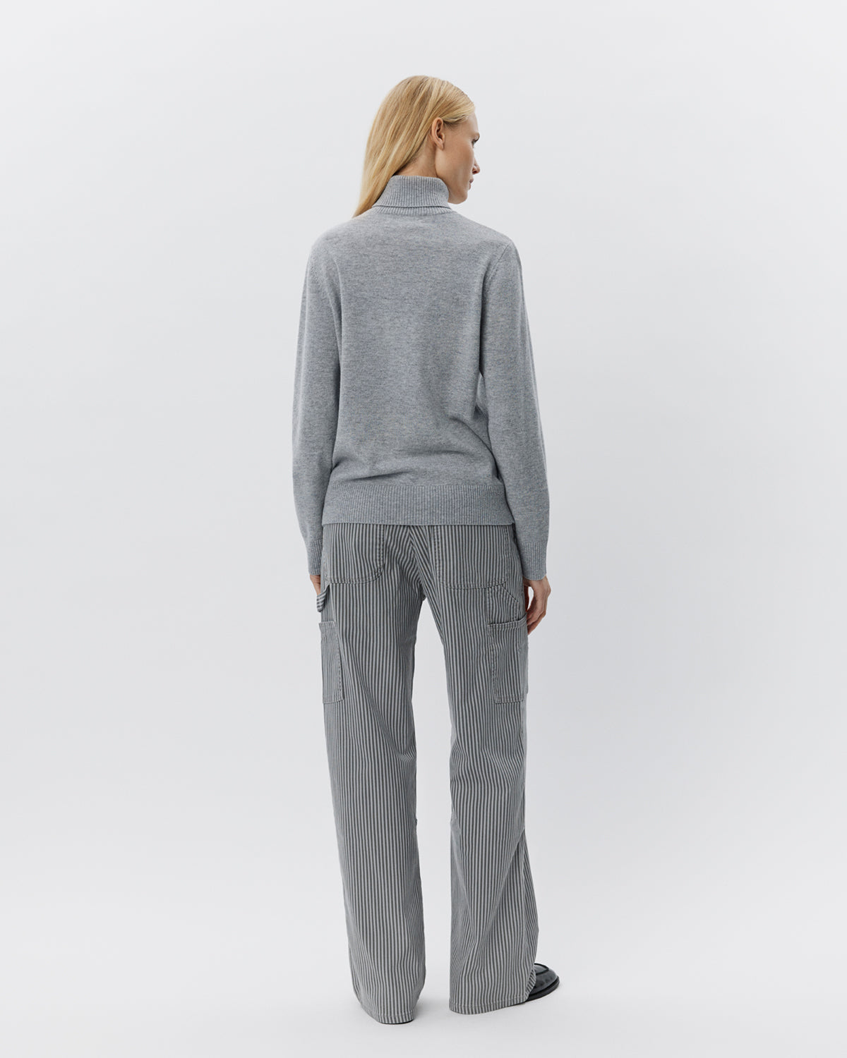 sofie-schnoor-nellsw-pullover-snos561-wolle-grau-meliert image 3