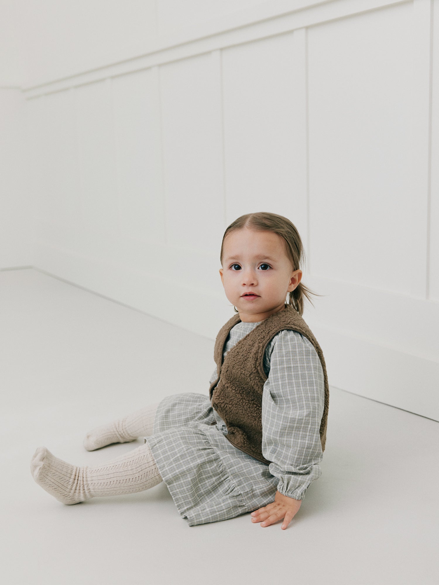 sofie-schnoor-rebakb-weste-kids-hellbraun-teddy-gr-86 image 4