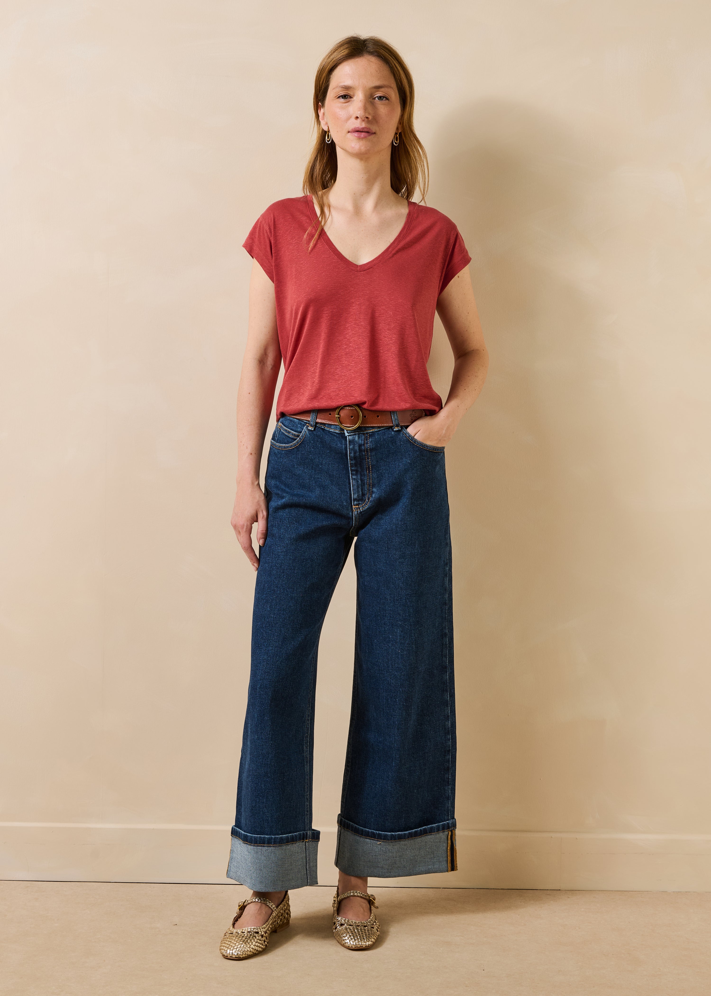 la-f-e-marabout-e-davia-t-shirt-rot-v-ausschnitt image 2