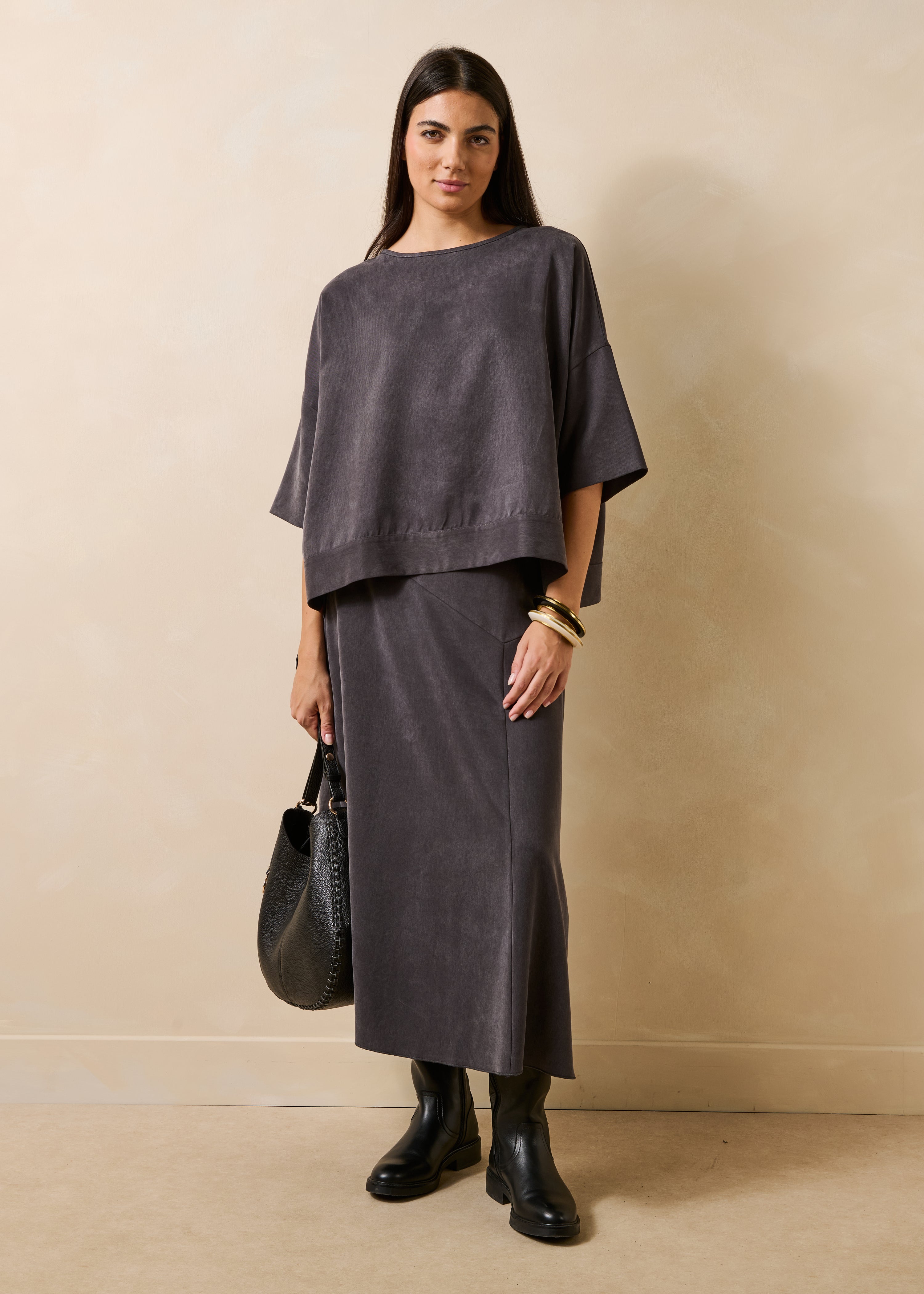 la-f-e-marabout-e-gorlet-top-anthrazit-lyocell-satin image 2