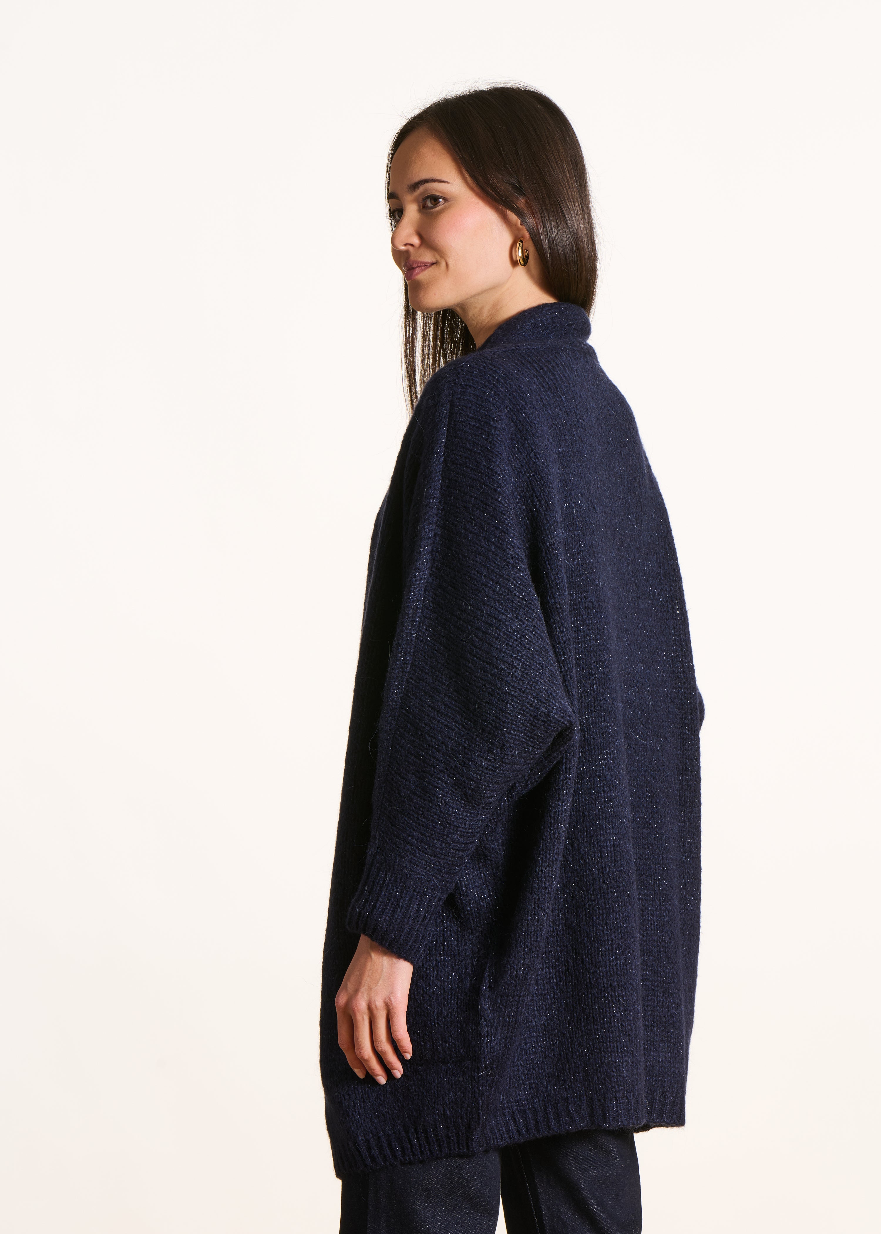 la-f-e-marabout-e-camille-gilet-marine-mohair-oversize-lang image 3