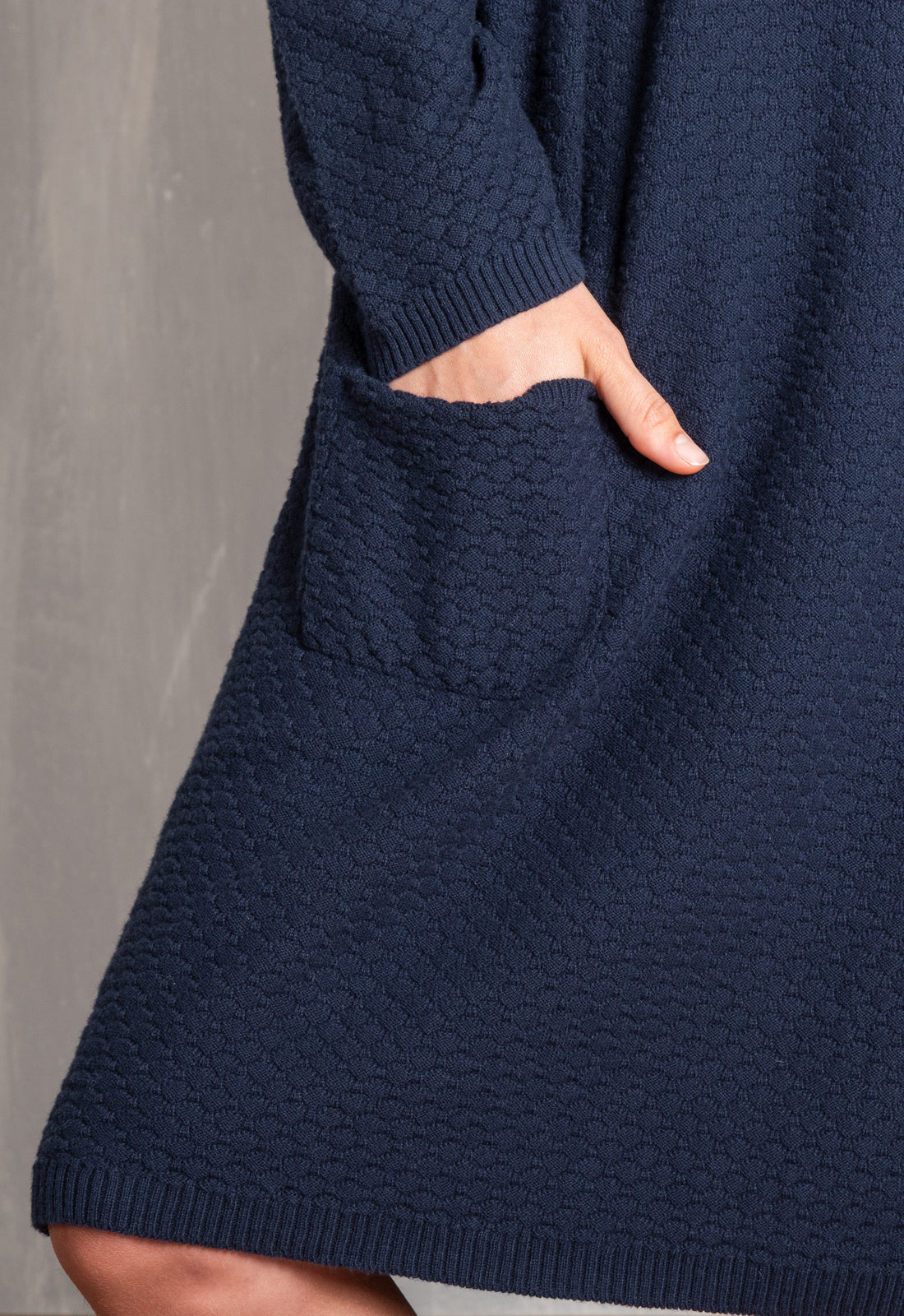 moshiki-pevila-dress-strickkleid-berry-s-bio-baumwolle image 8
