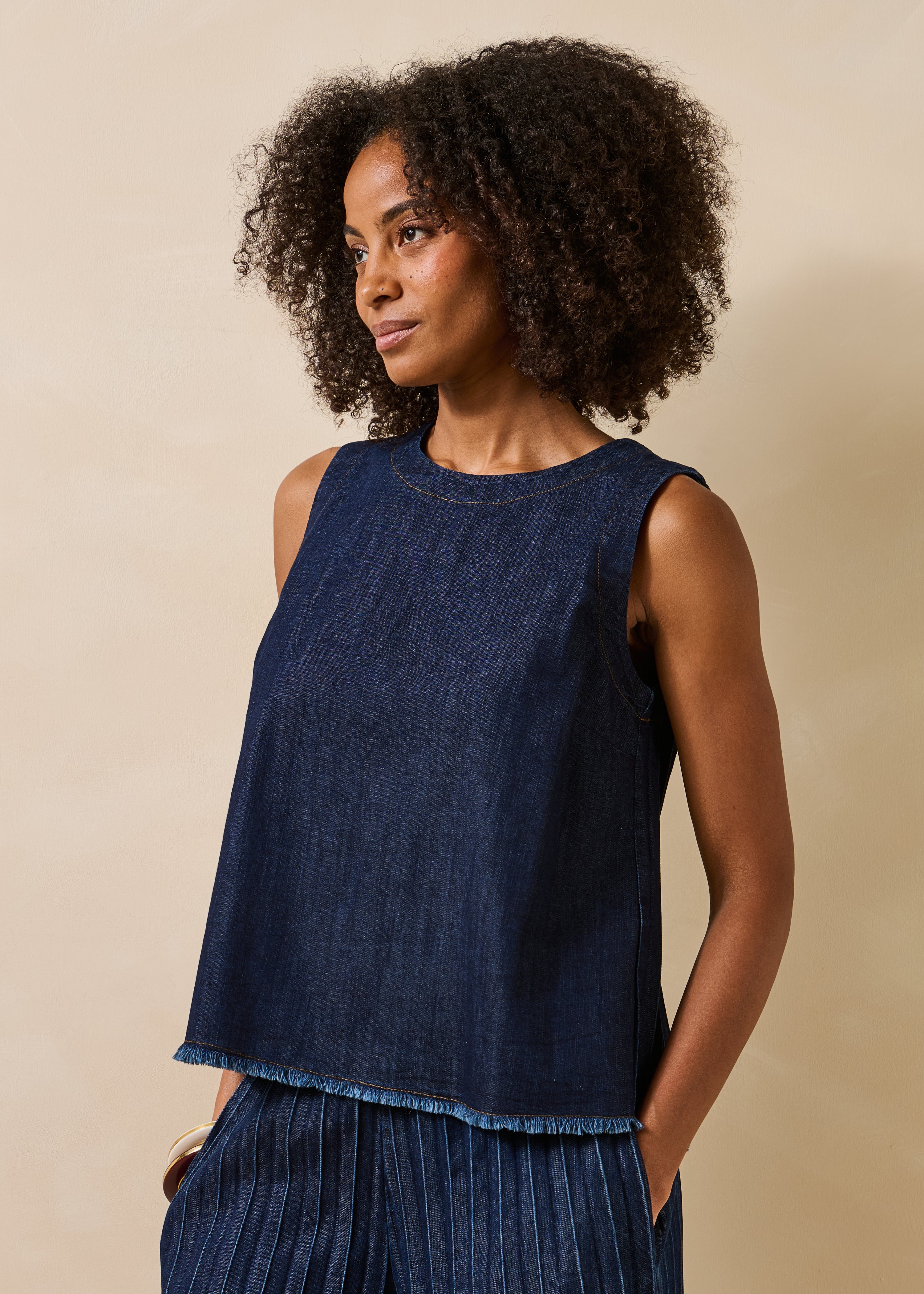 la-f-e-marabout-e-denzil-top-denim-blau-fransen image 1