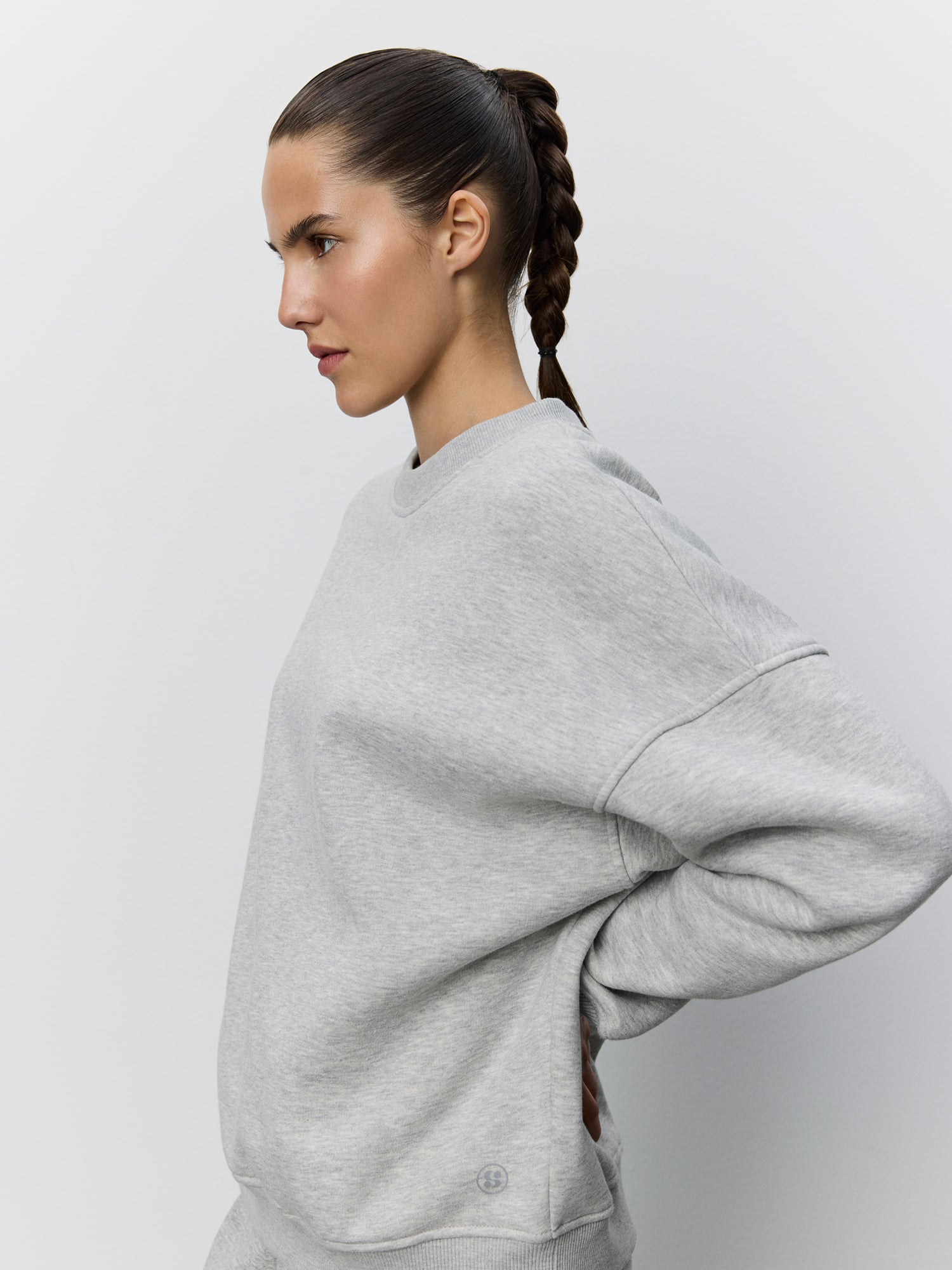 sofie-schnoor-sport-parosspo-sweatshirt-grau-baumwolle image 6