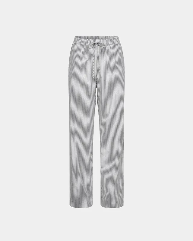 sofie-schnoor-women-abigailsw-hose-dunkelblau-gestreift-baumwolle image 1