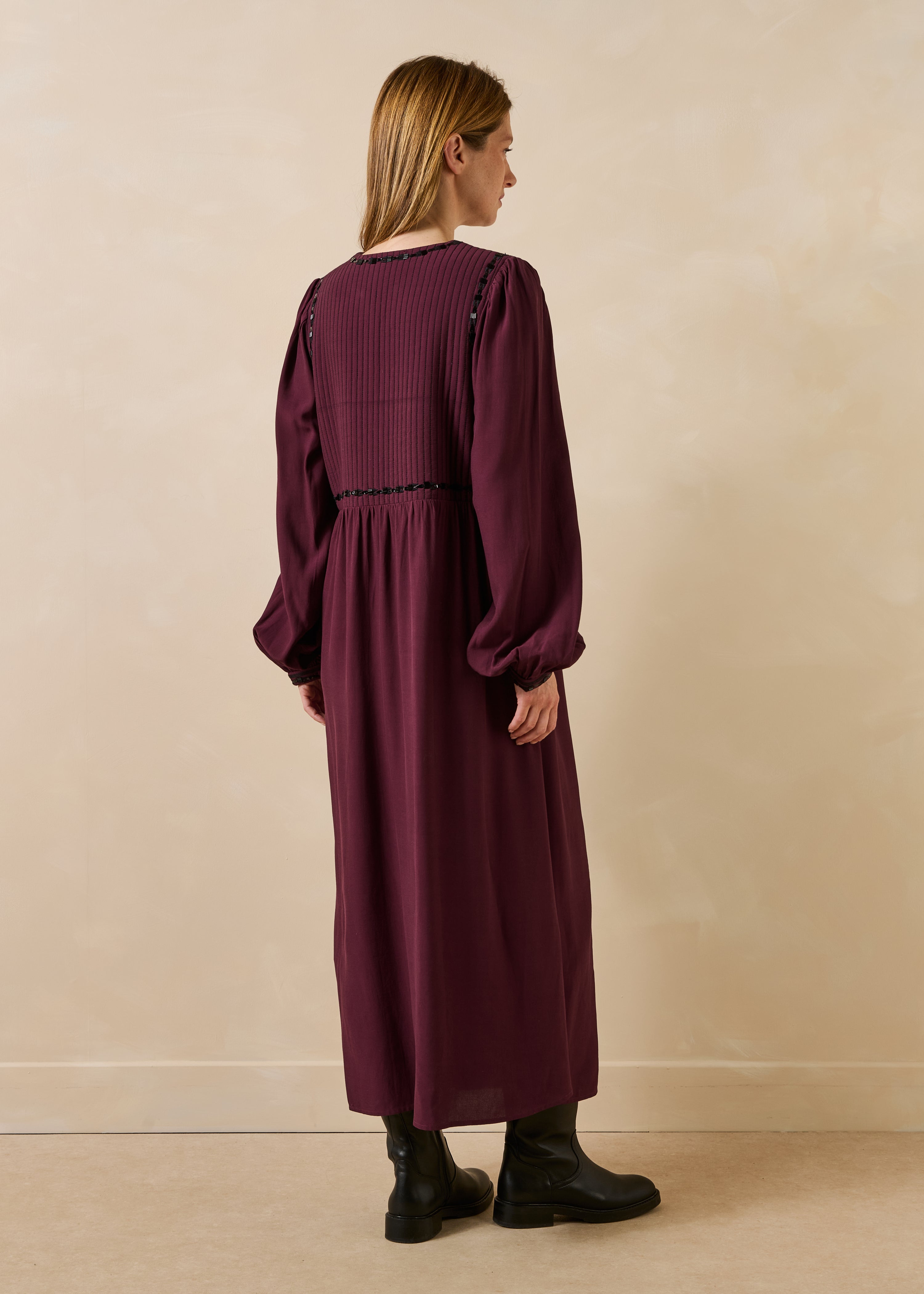 la-f-e-marabout-e-garabi-maxikleid-bordeaux-schwarz-v-ausschnitt image 4