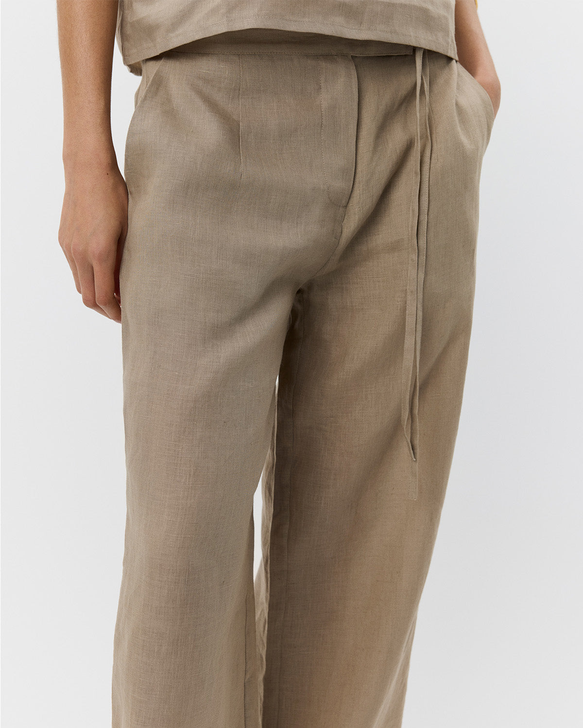 sofie-schnoor-women-jadessw-leinenhose-camel-weit image 5